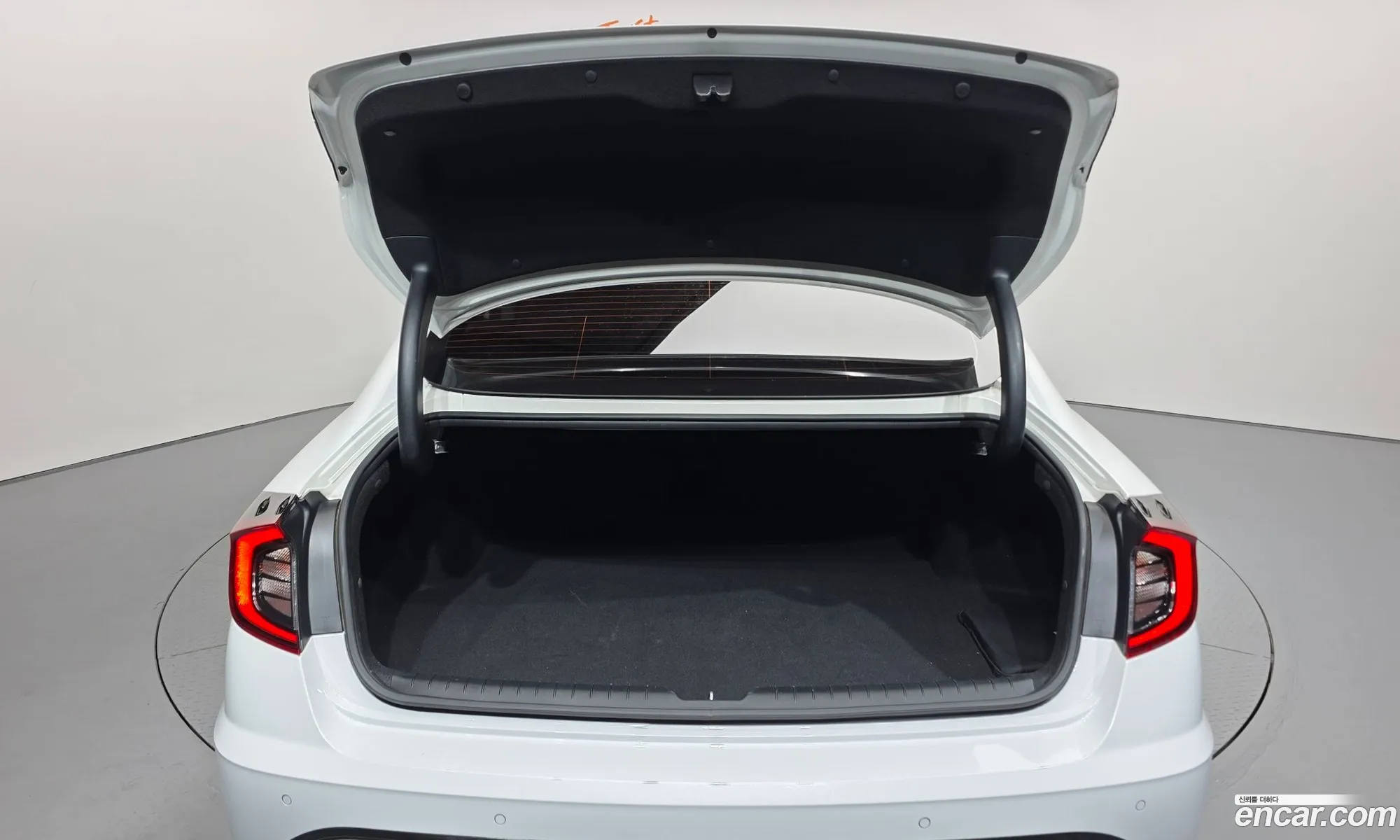 Hyundai Sonata 2019 — 15
