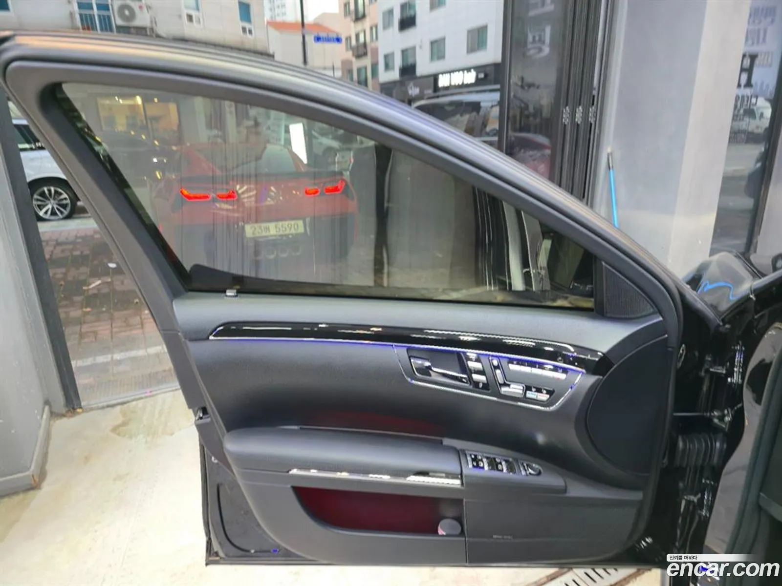 Mercedes-Benz S-Class W221 2009 — 12