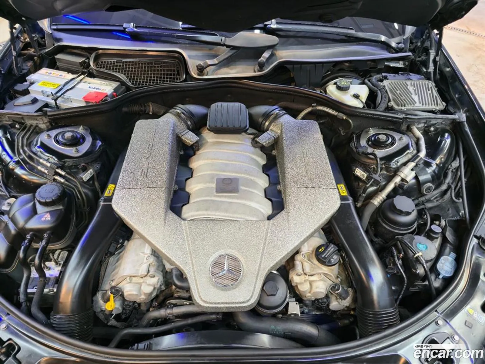 Mercedes-Benz S-Class W221 2009 — 14