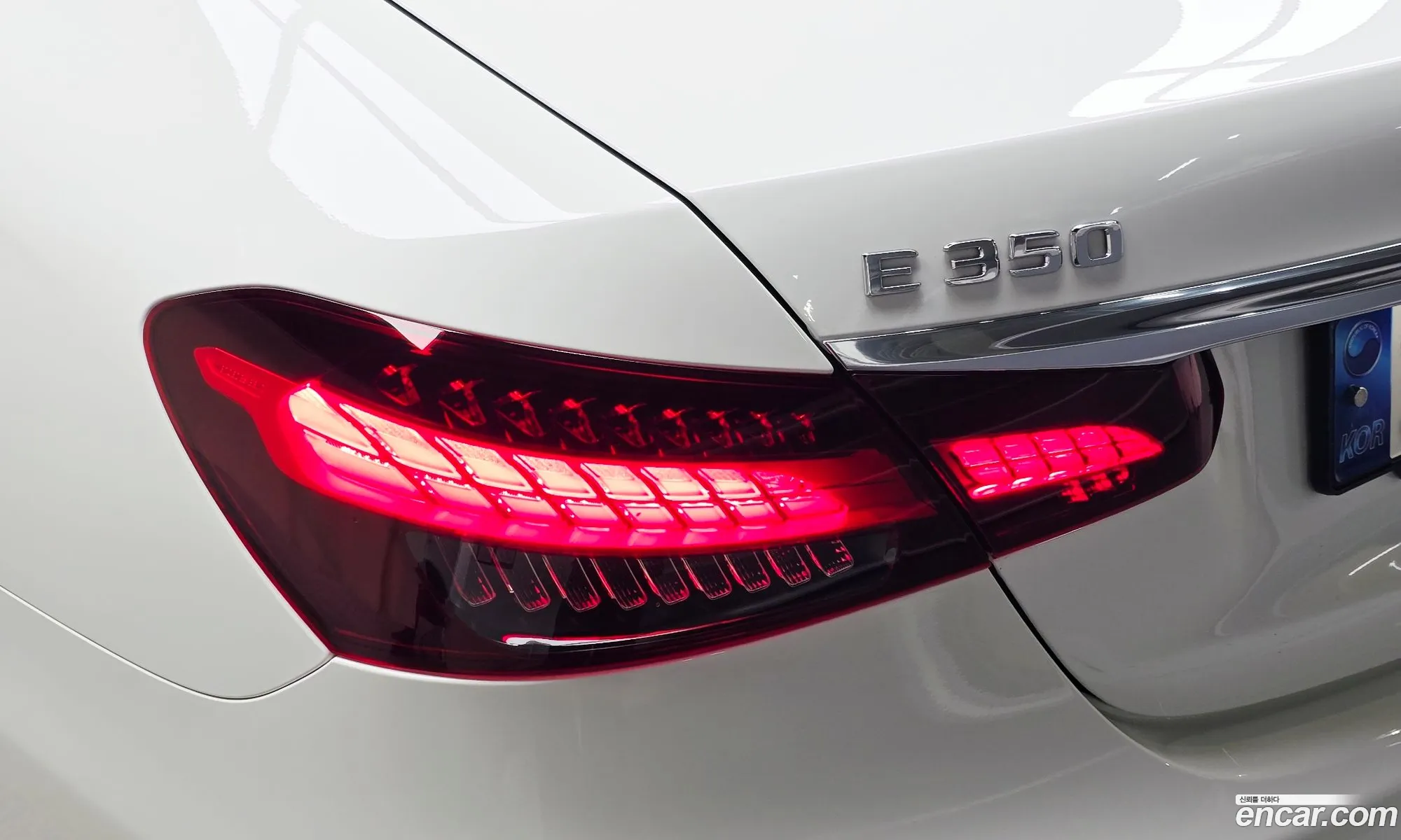 Mercedes-Benz E-Class W213 2022 — 15