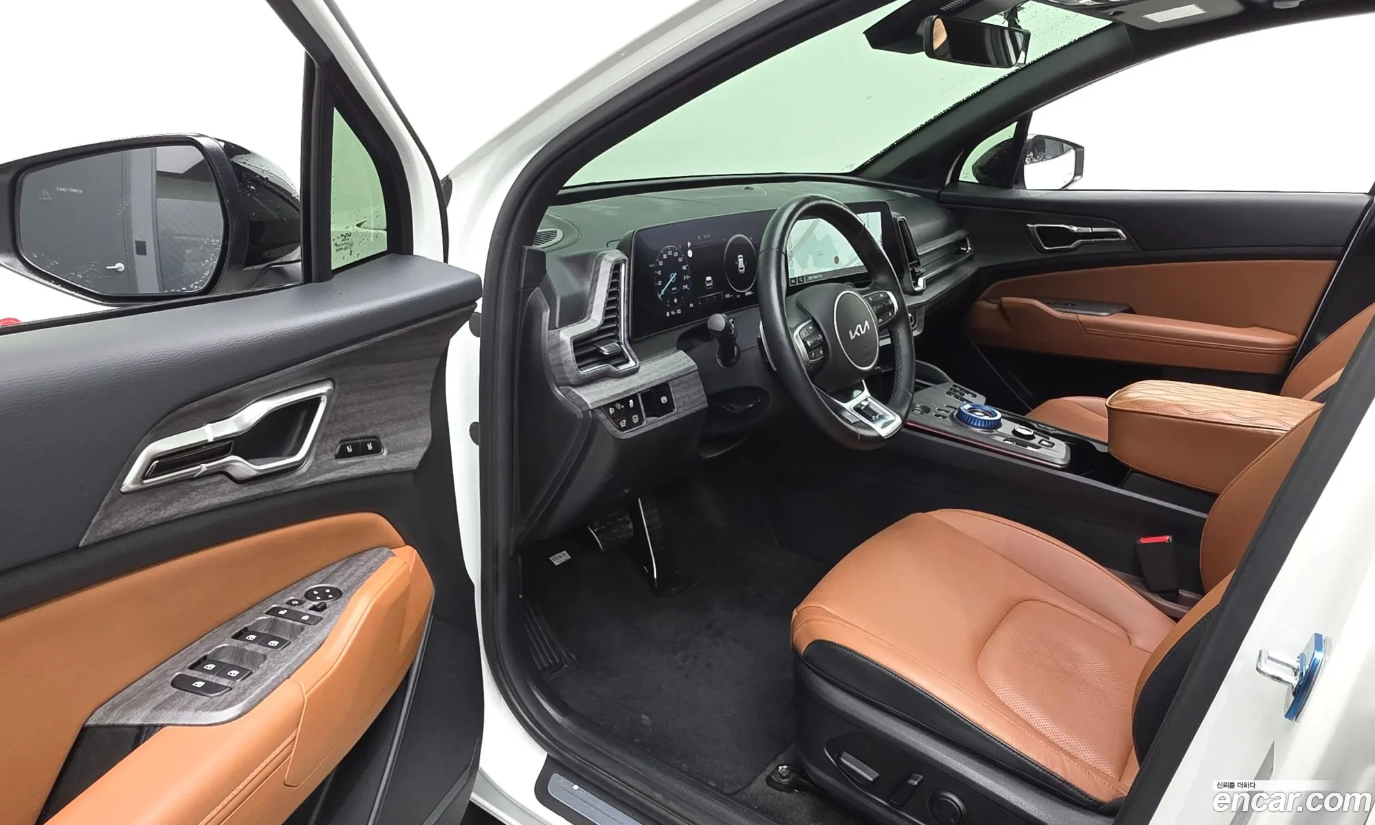 Kia Sportage Hybrid 2024 — 16