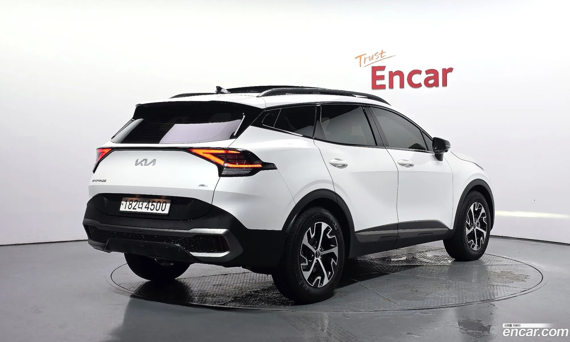 Kia Sportage Hybrid 2024 — 24