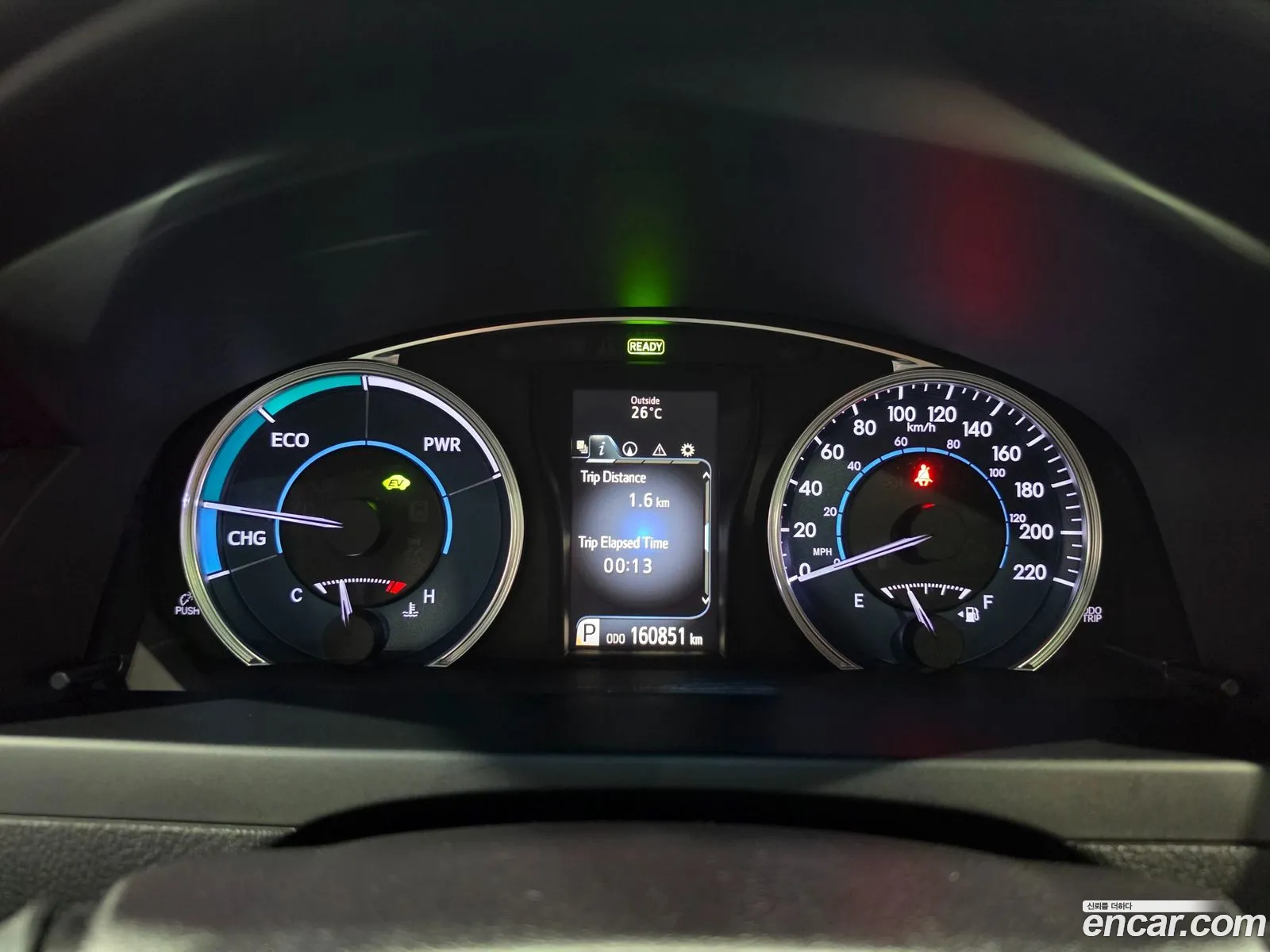 Toyota Camry 2016 — 5