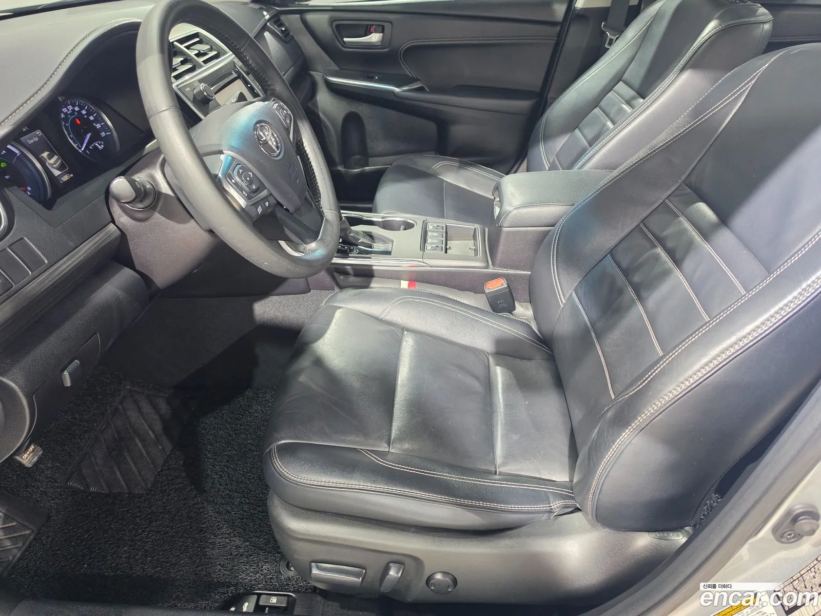 Toyota Camry 2016 — 13
