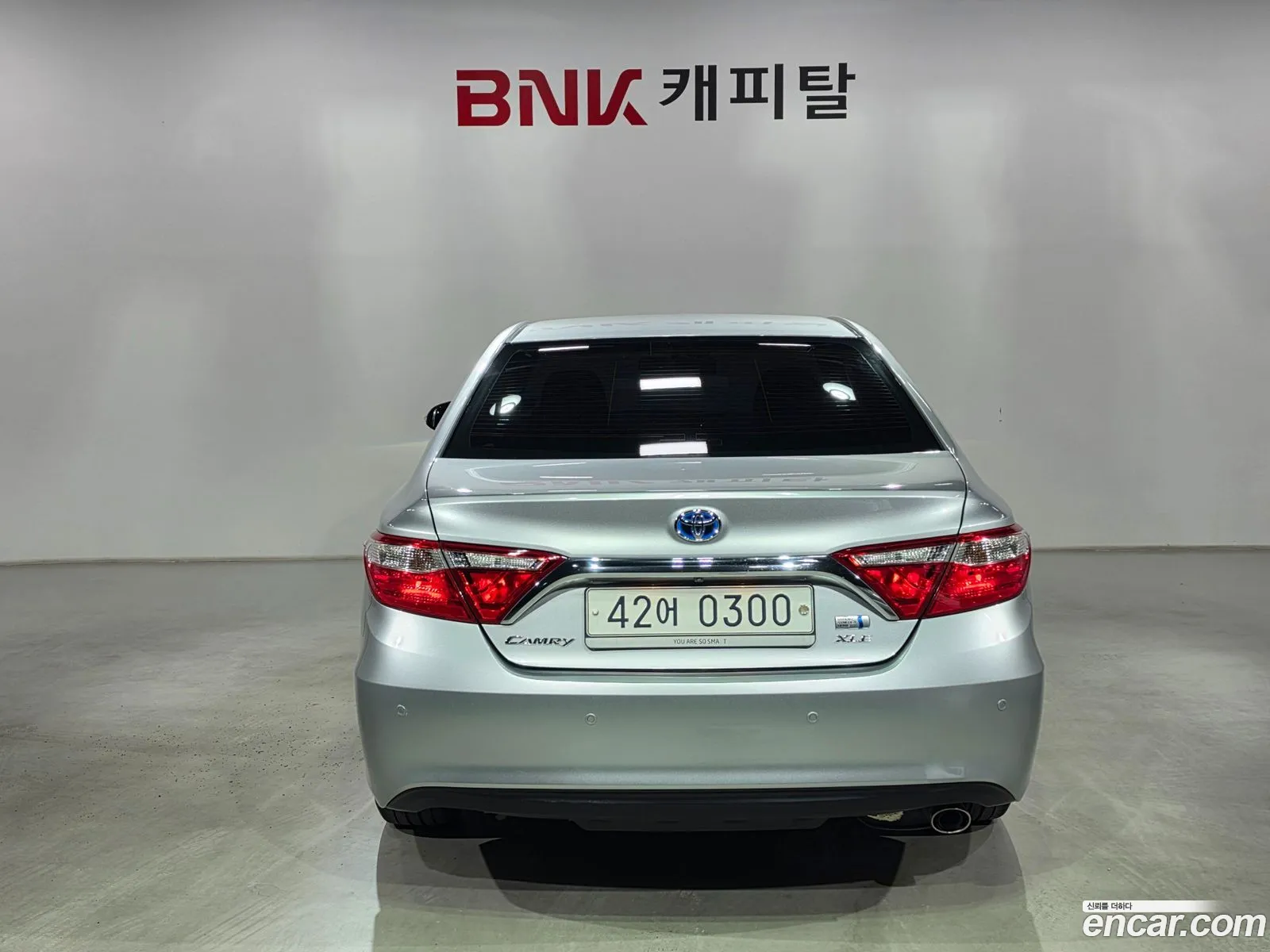 Toyota Camry 2016 — 10