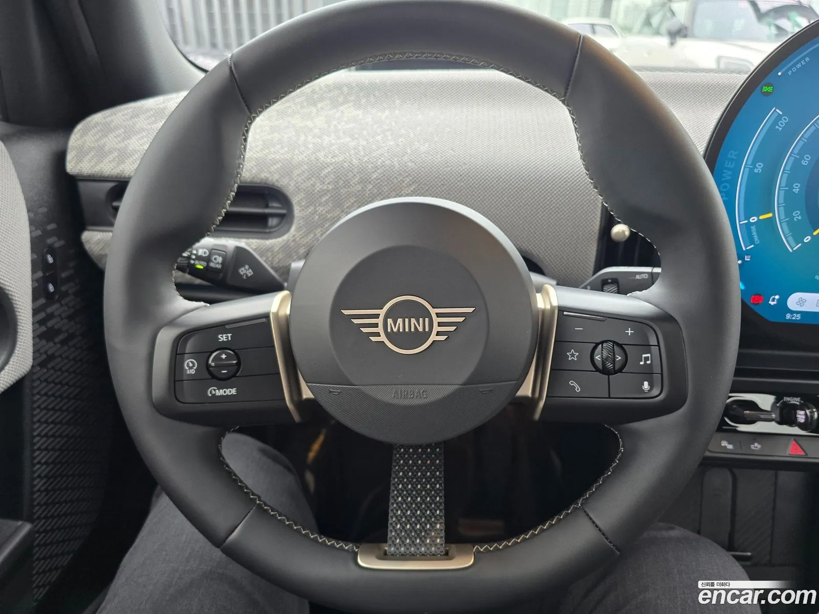 Mini Cooper S 2025 — 8