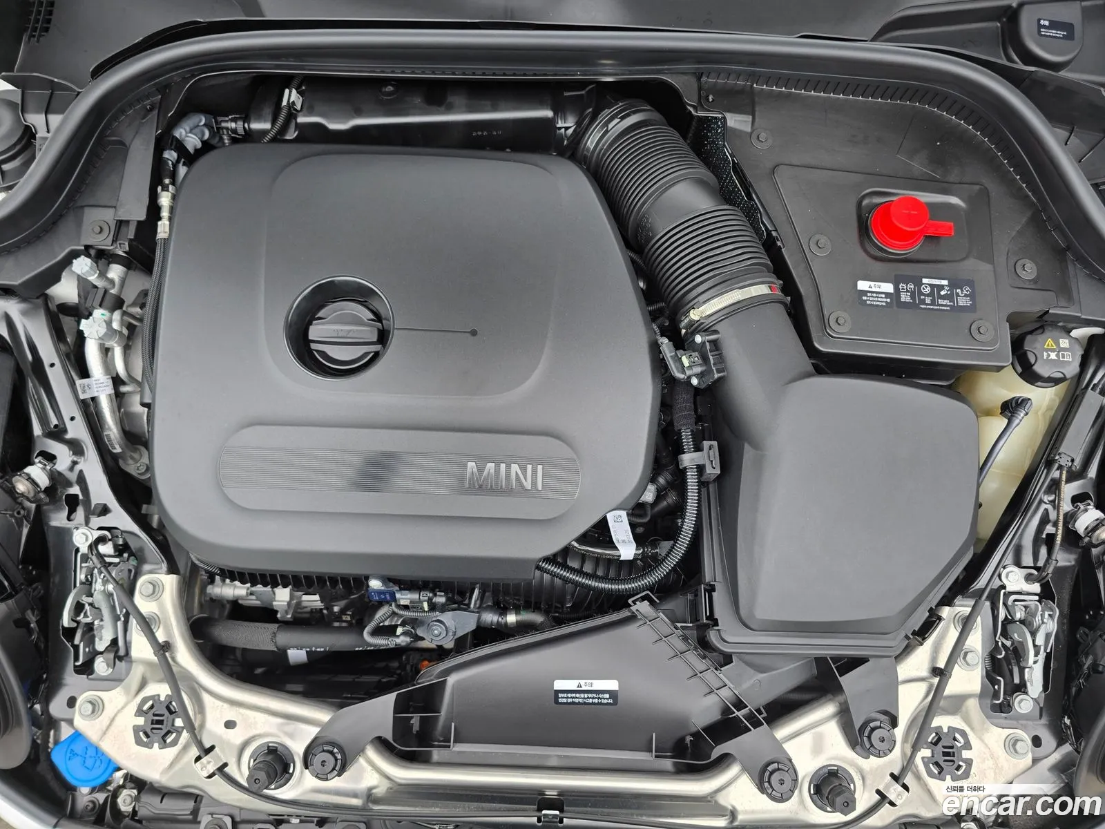 Mini Cooper S 2025 — 19