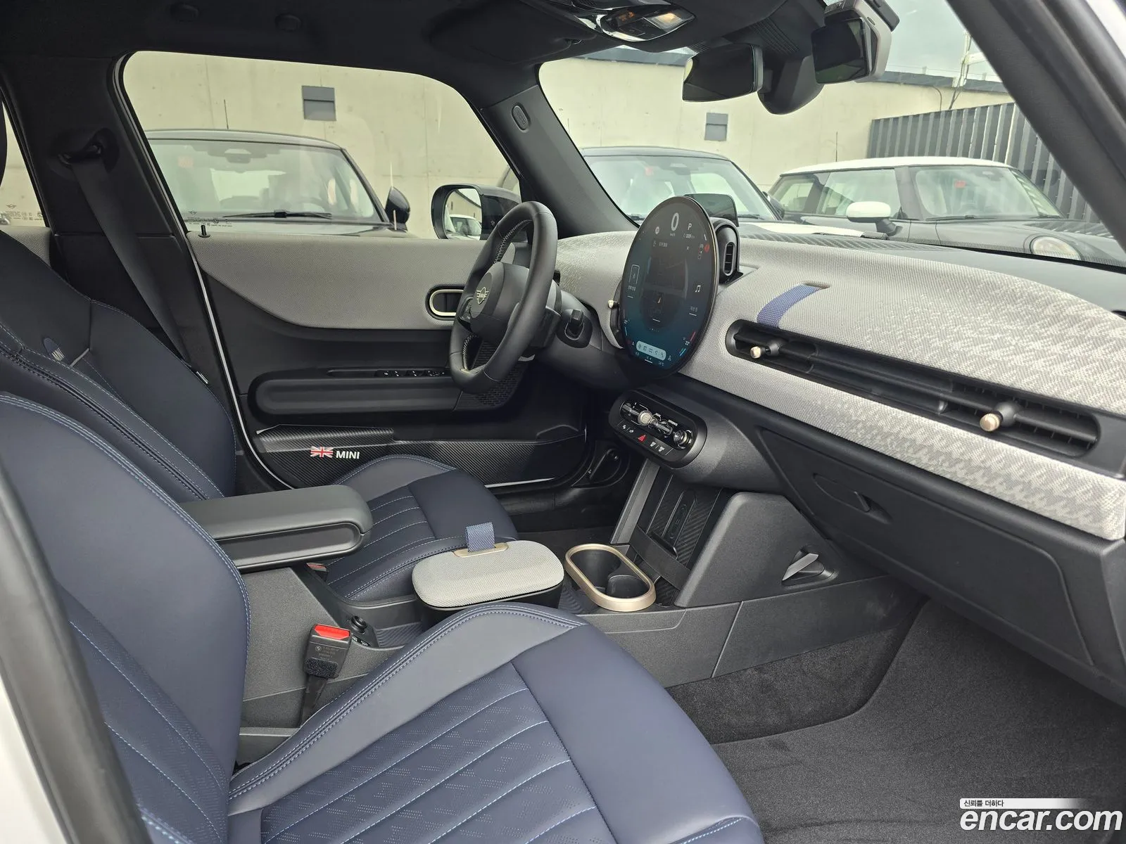 Mini Cooper S 2025 — 17