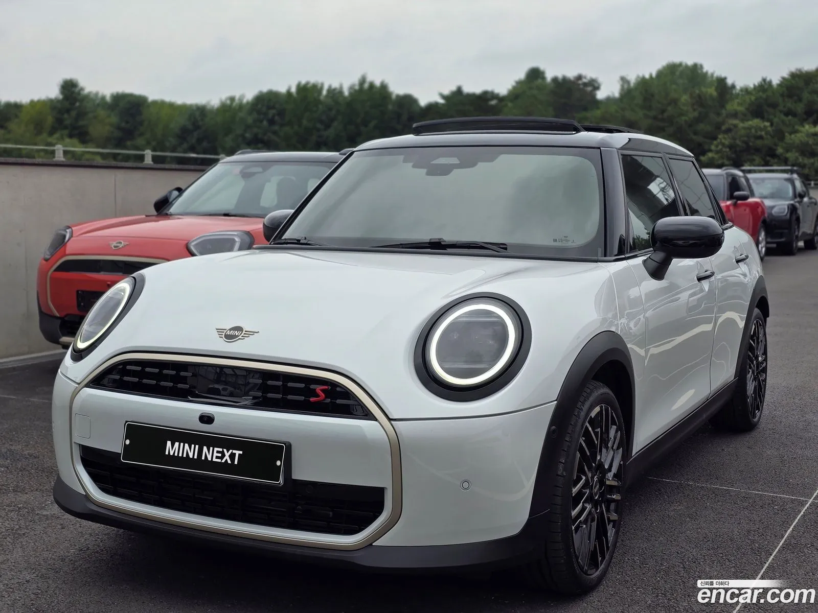 Mini Cooper S 2025 — 18