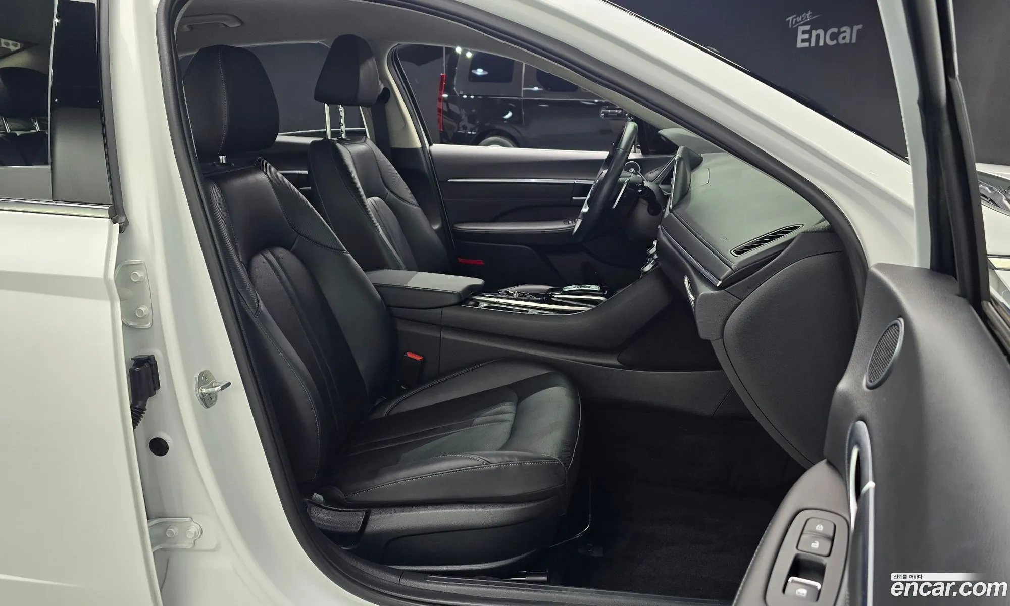 Hyundai Sonata 2022 — 13