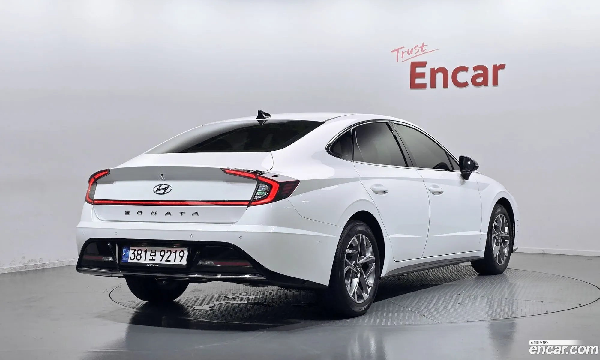 Hyundai Sonata 2022 — 24