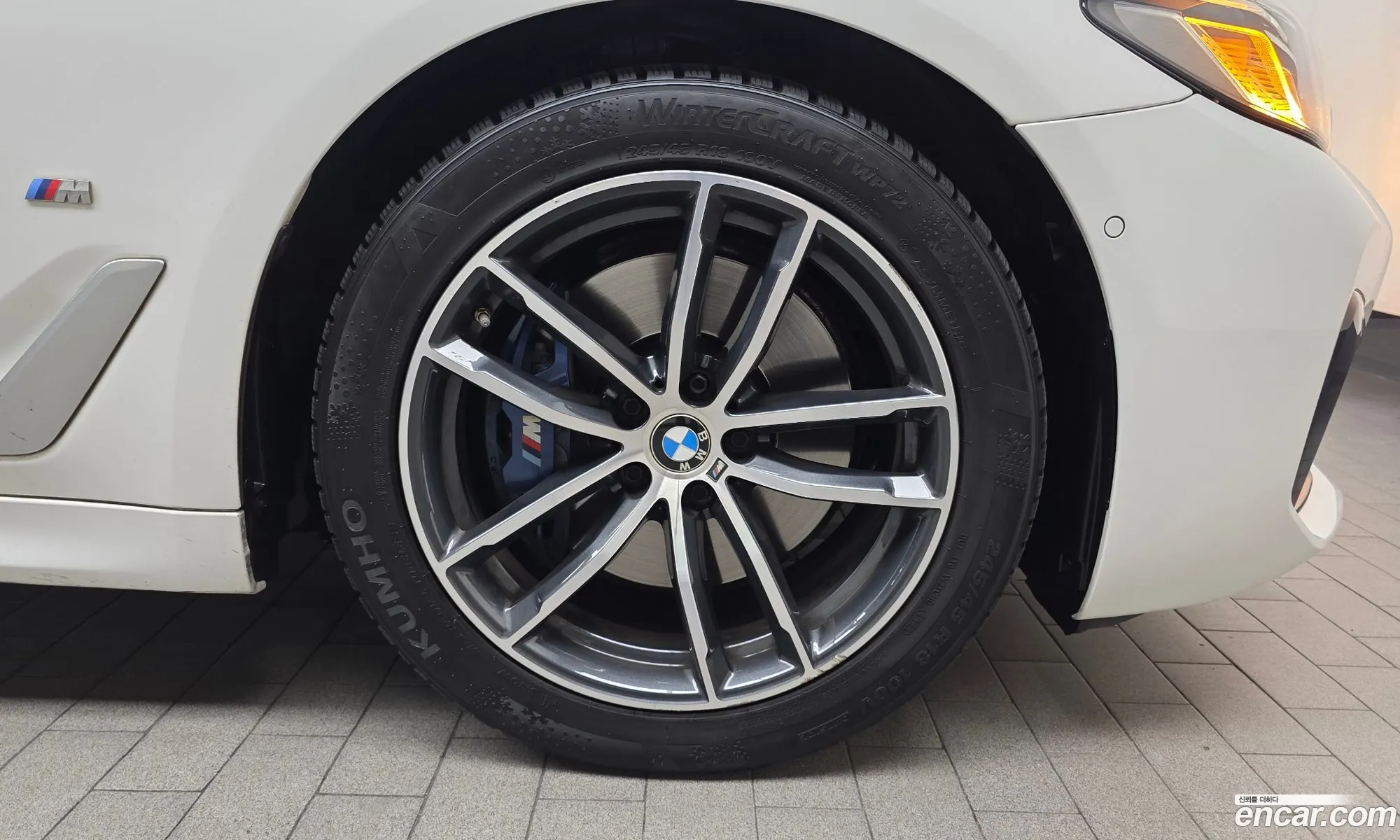 BMW 5 Series 2021 — 30