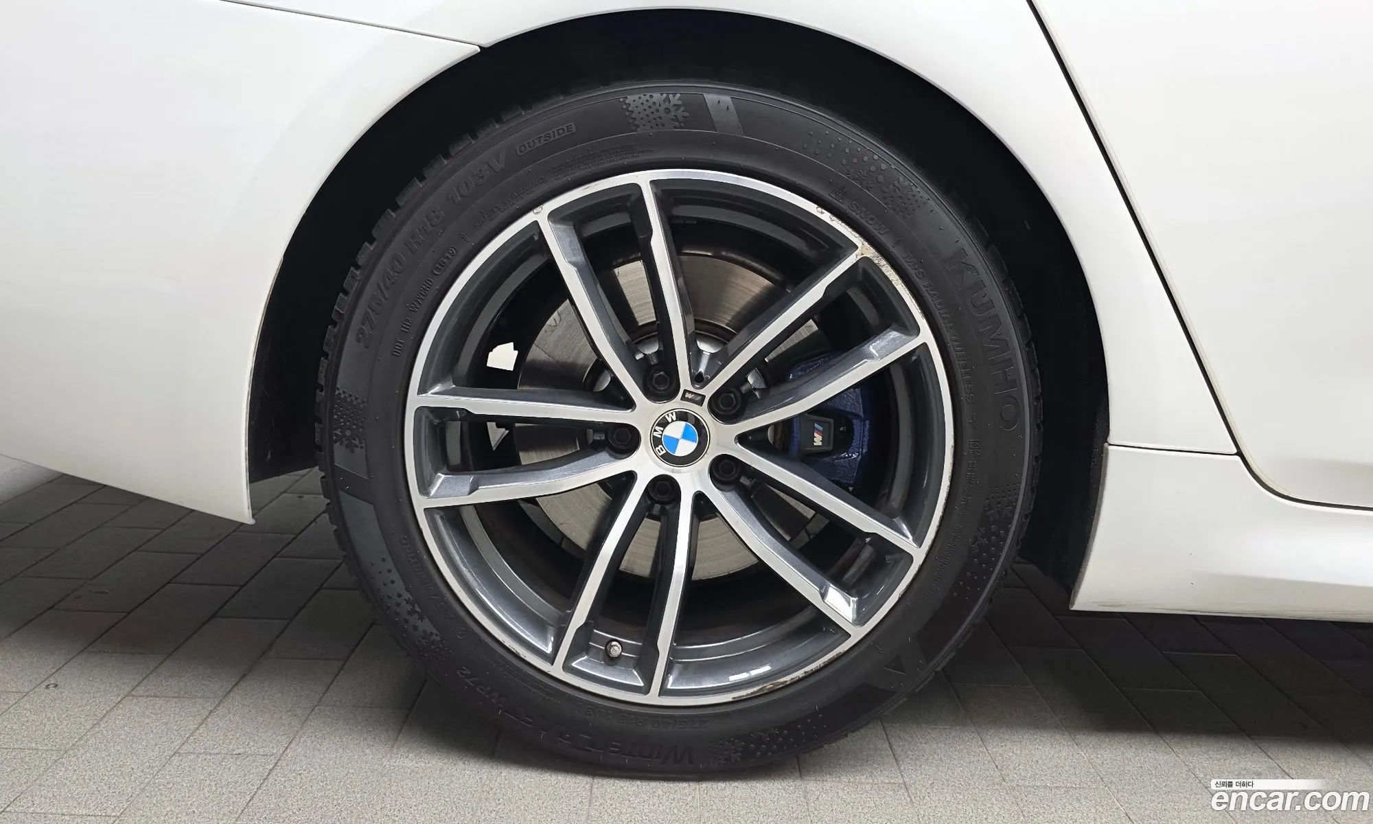 BMW 5 Series 2021 — 11