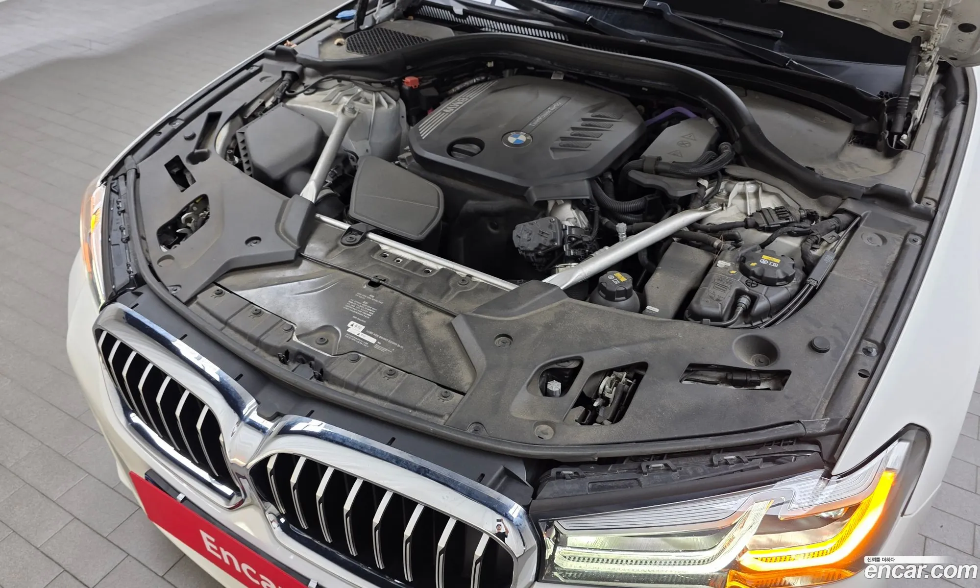 BMW 5 Series 2021 — 25