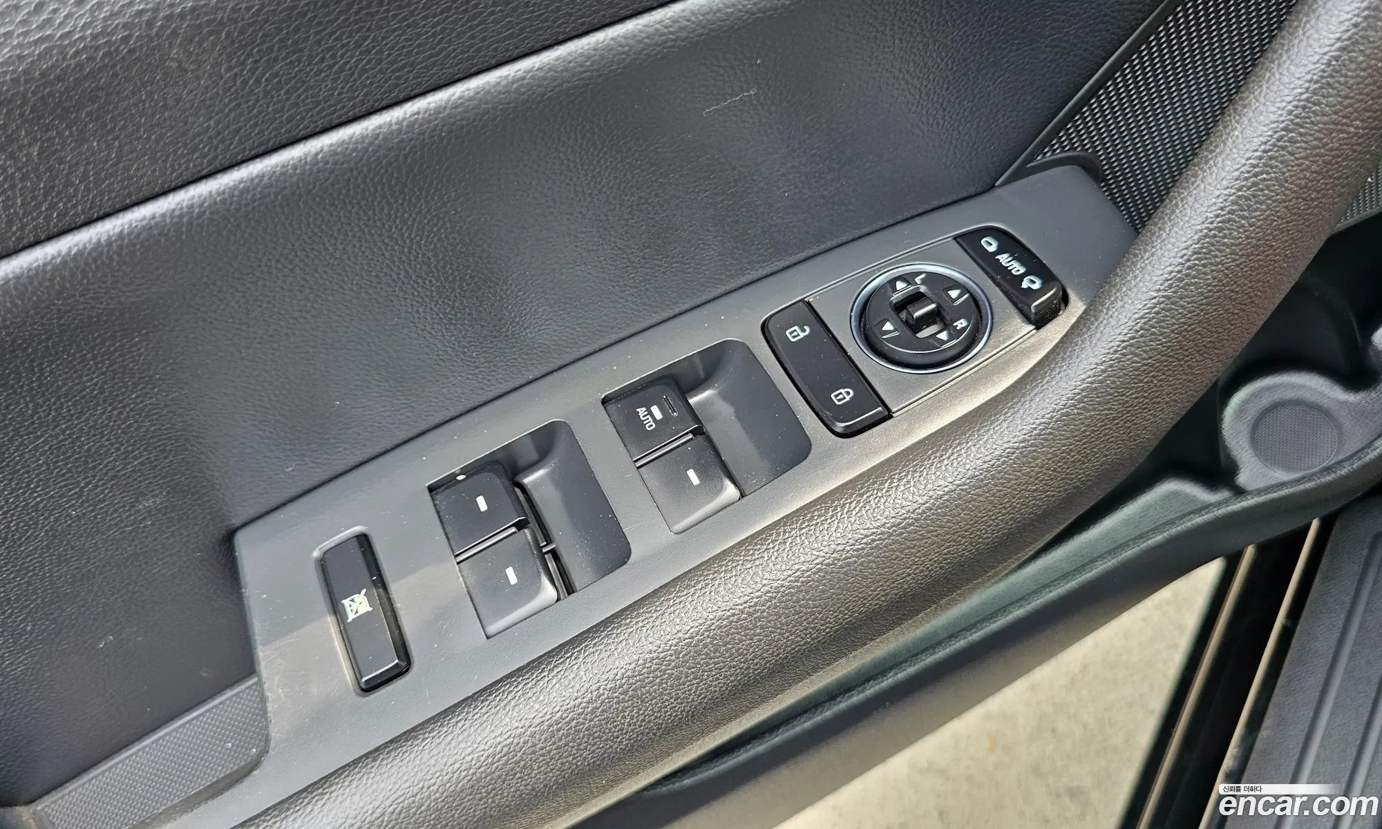Hyundai LF Sonata 2014 — 8