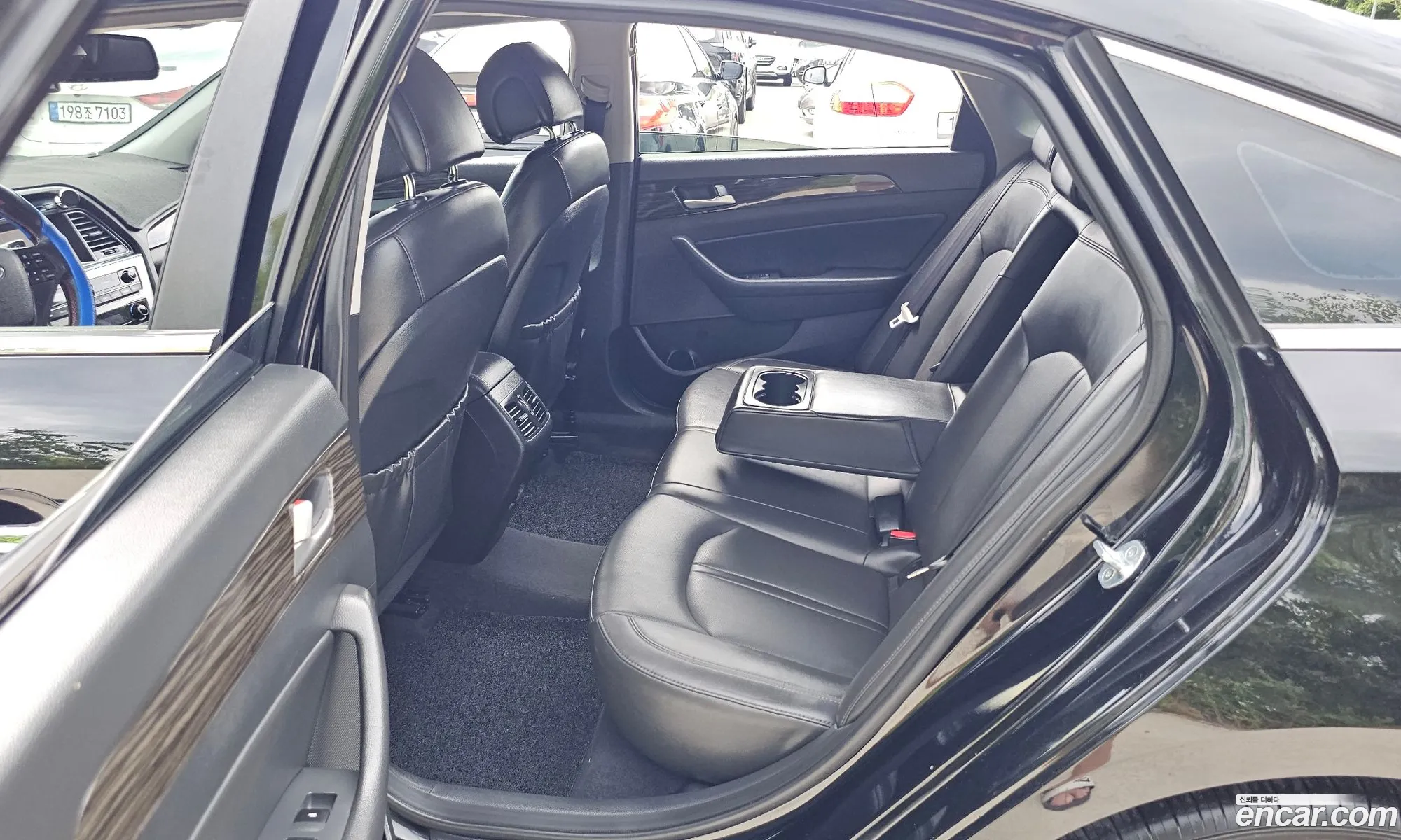 Hyundai LF Sonata 2014 — 7