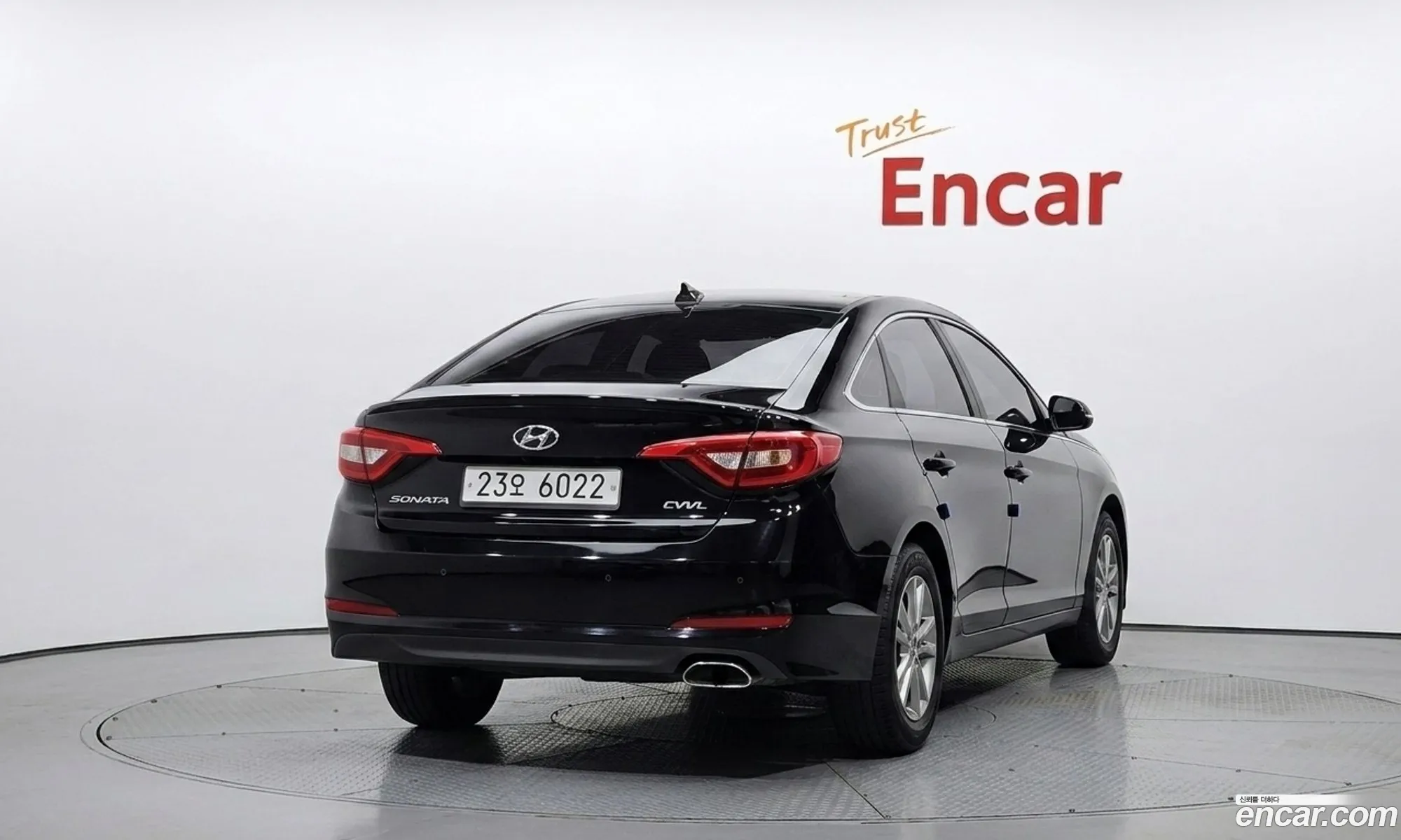 Hyundai LF Sonata 2014 — 14