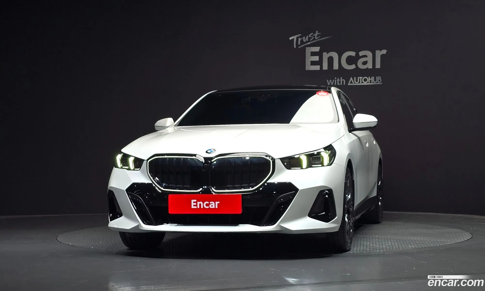 BMW 5 Series 2025 — 31