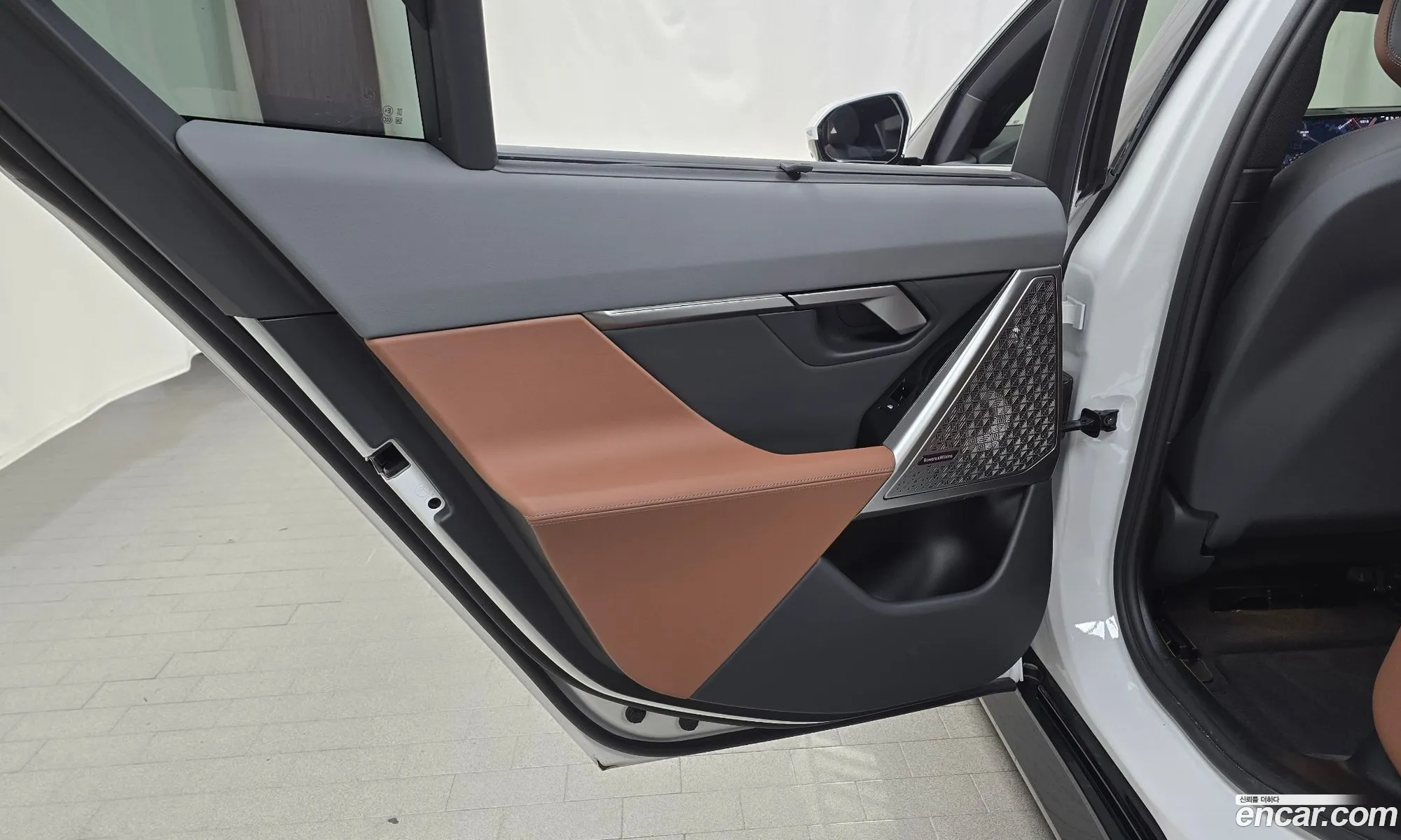 BMW 5 Series 2025 — 10