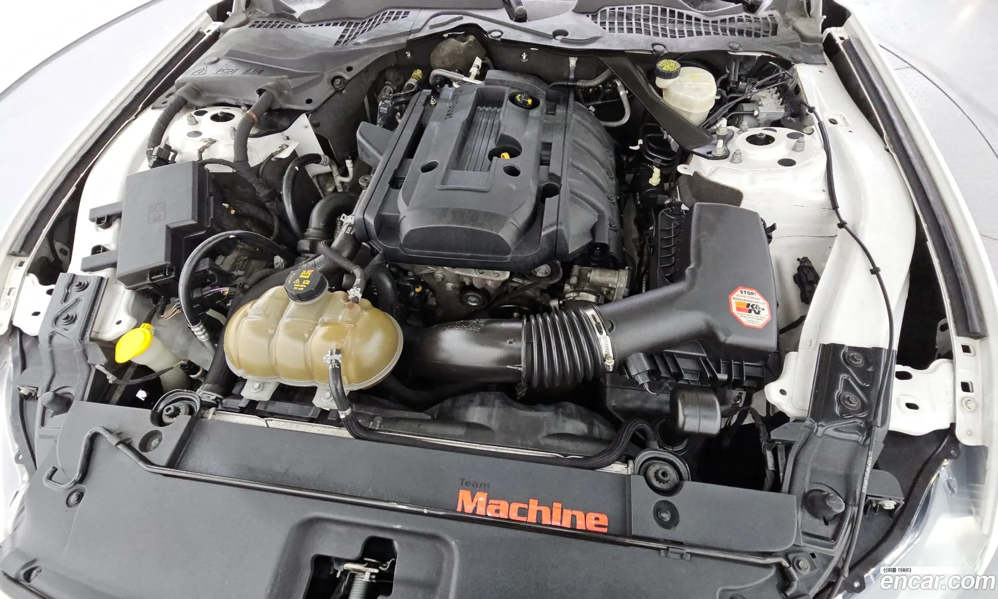 Ford Mustang 2015 1FATP8UH8F5435227 — 12
