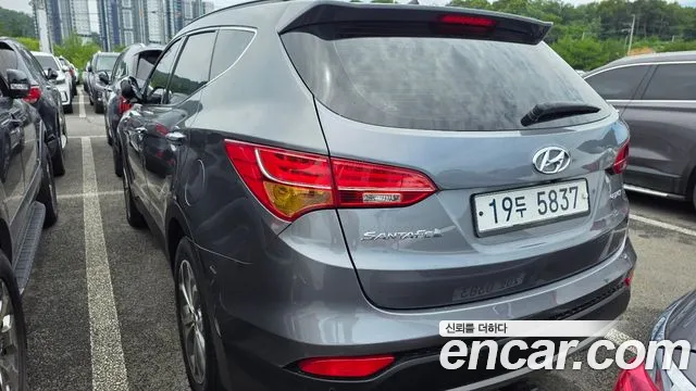 Hyundai Santa Fe DM 2014 — 2