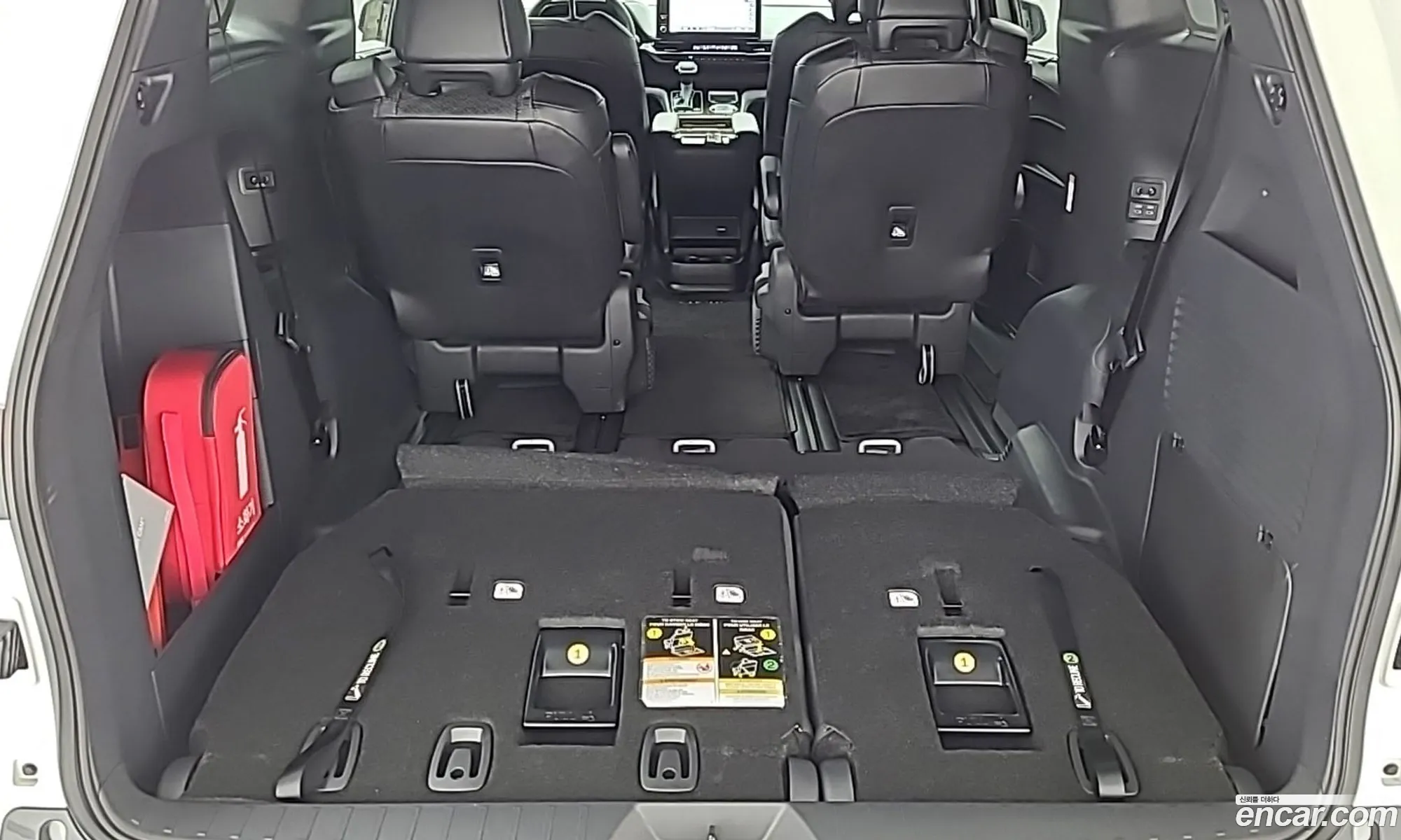 Toyota Sienna 2025 — 17