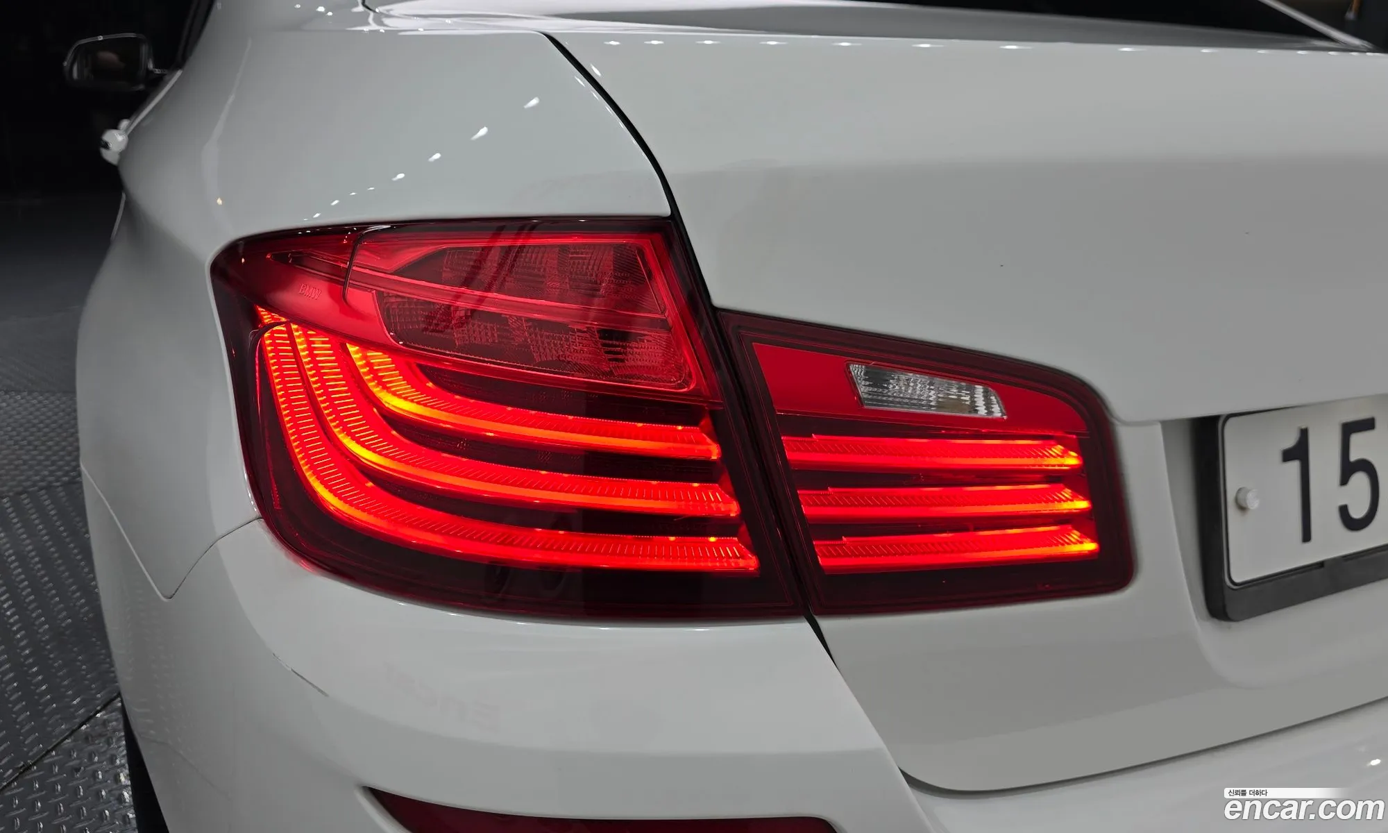 BMW 5 Series 2016 WBA5E5109GG072137 — 13
