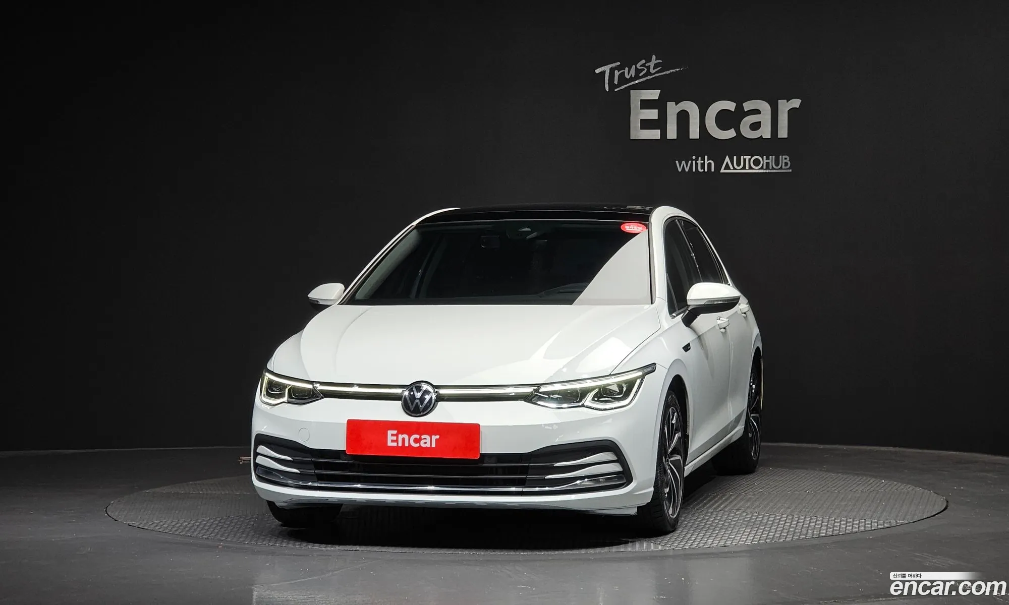 Volkswagen Golf 8th Gen 2022 — 3