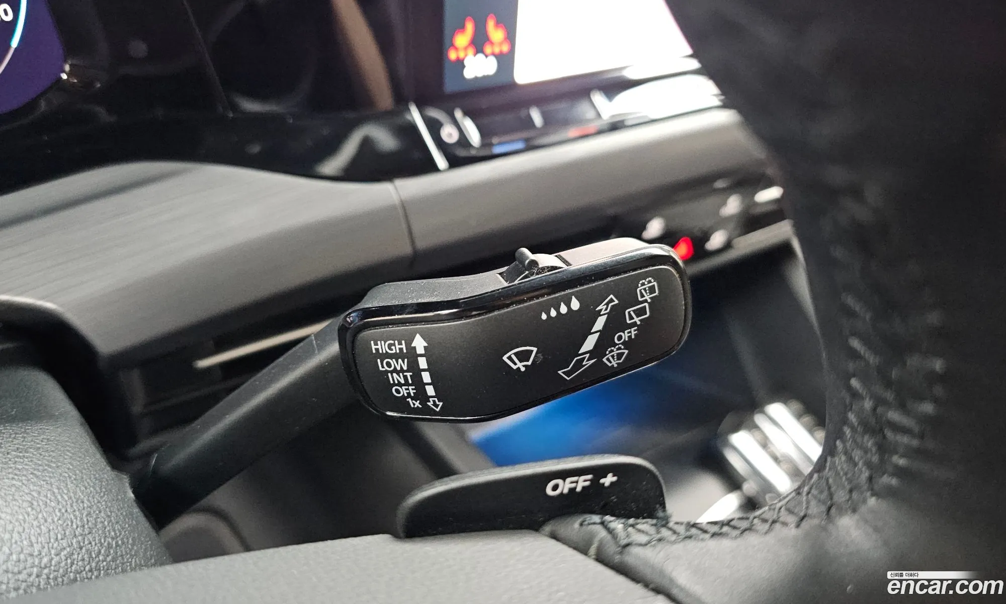 Volkswagen Golf 8th Gen 2022 — 21