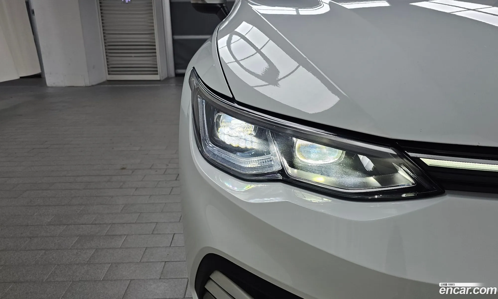Volkswagen Golf 8th Gen 2022 — 17