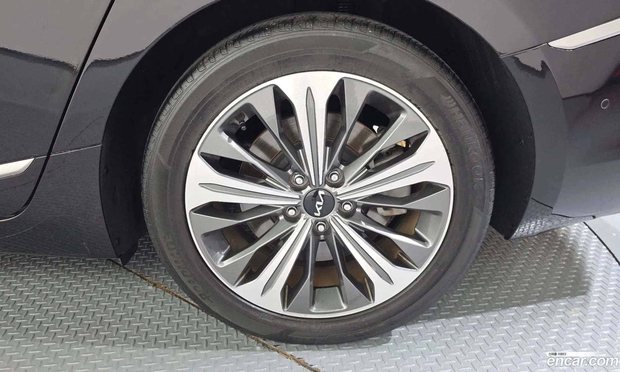 Kia K8 2021 — 18