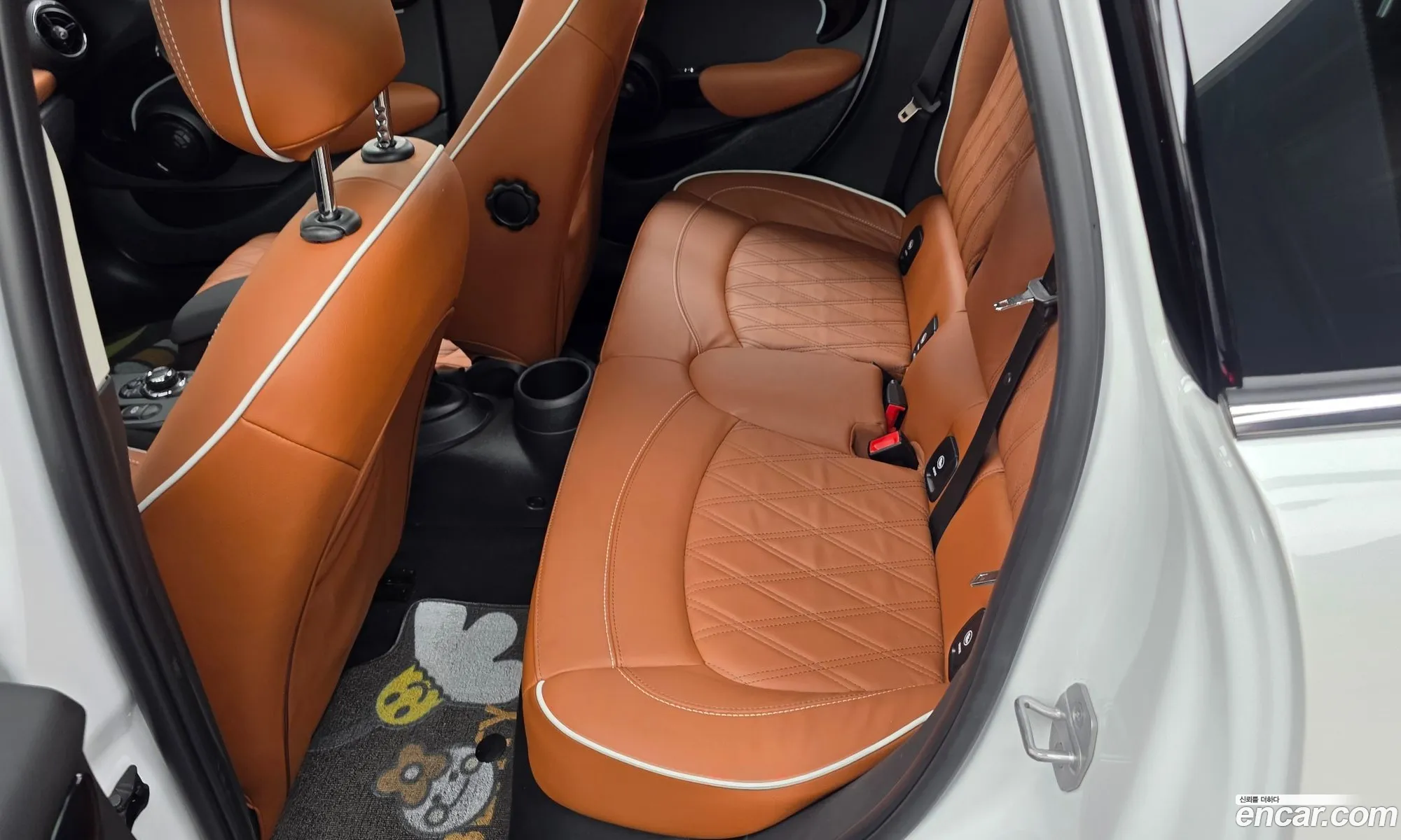 Mini Cooper S 2024 — 18