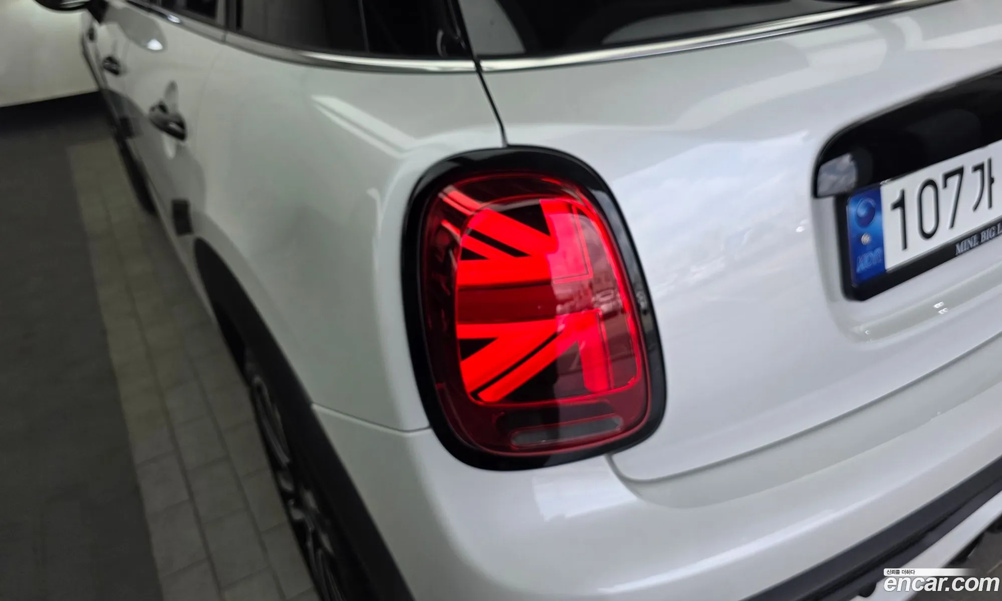 Mini Cooper S 2024 — 16