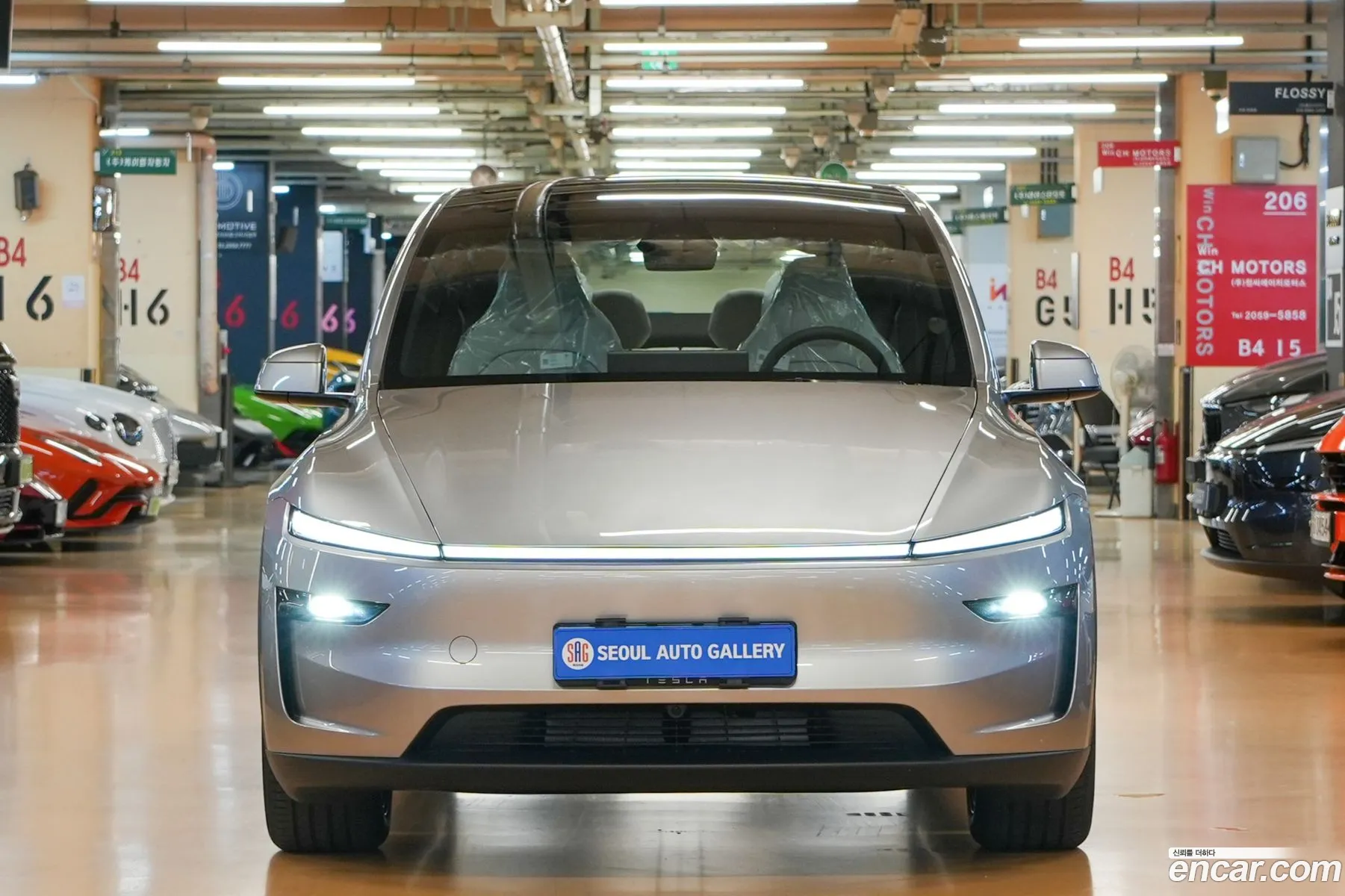 Tesla Model Y 2026 — 19