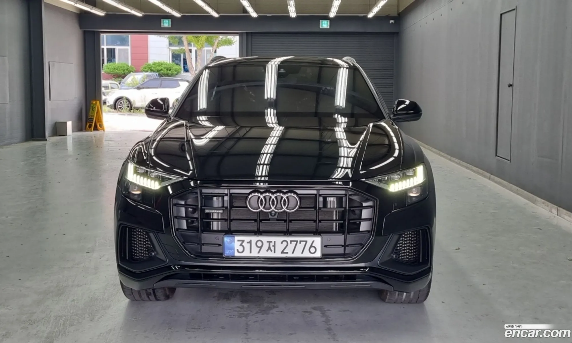 Audi Q8 2023 — 13