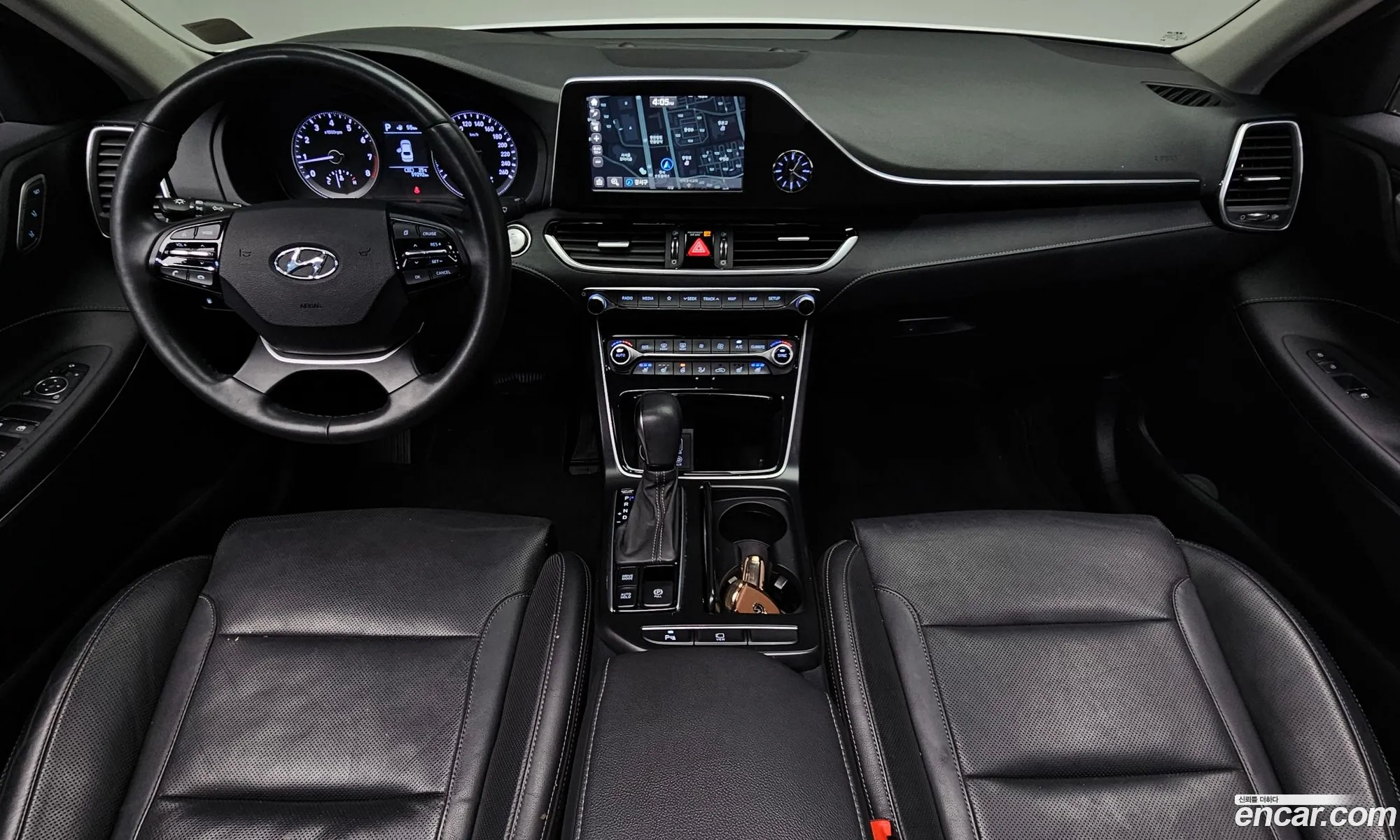Hyundai Grandeur IG 2019 — 22