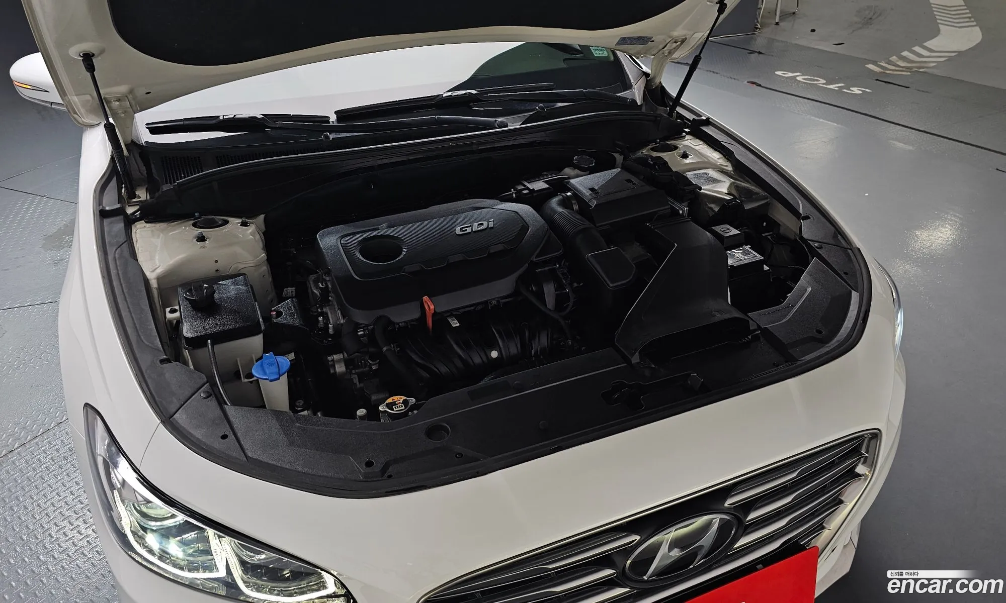 Hyundai Grandeur IG 2019 — 29
