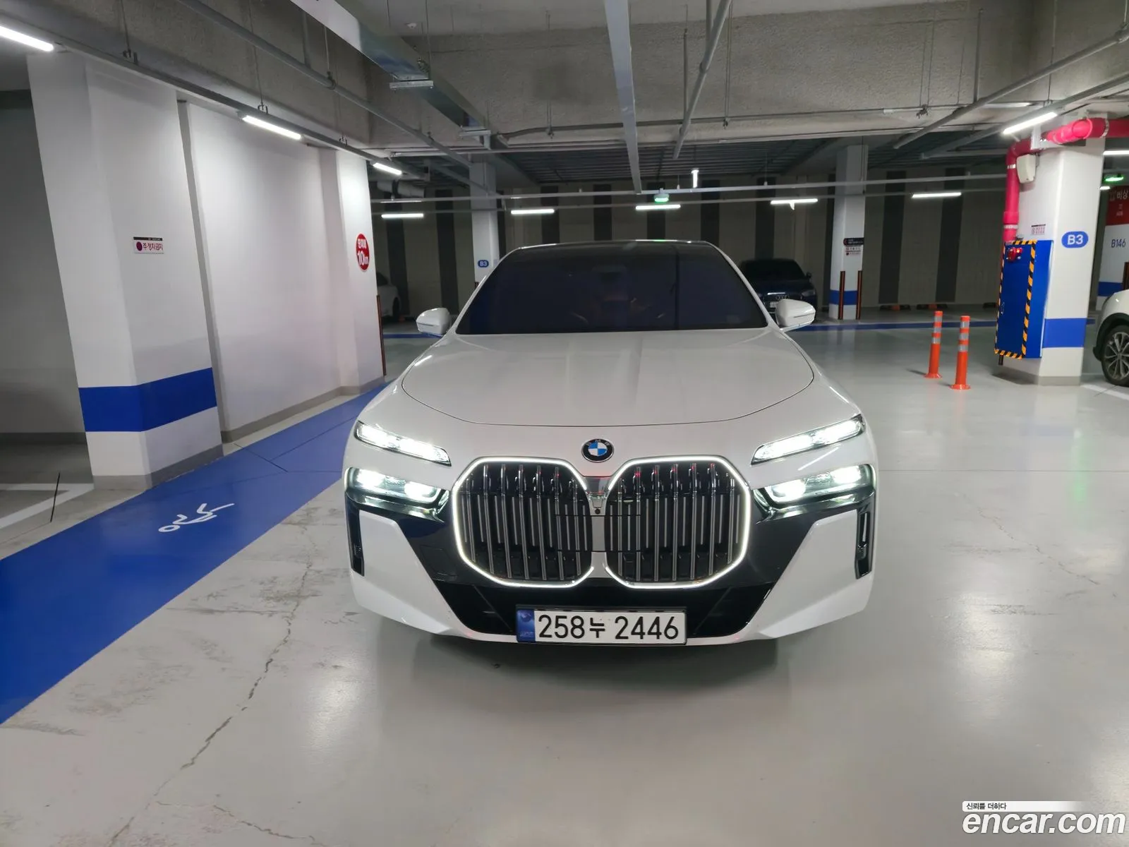 BMW 7 Series 2024 — 9