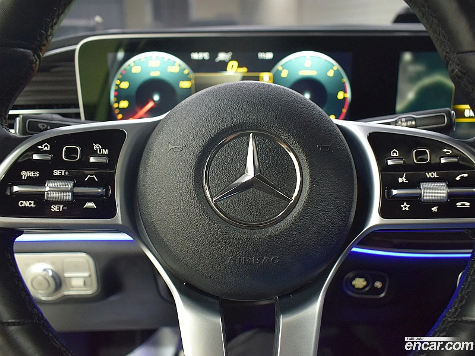 Mercedes-Benz GLE-Class W167 2022 — 19