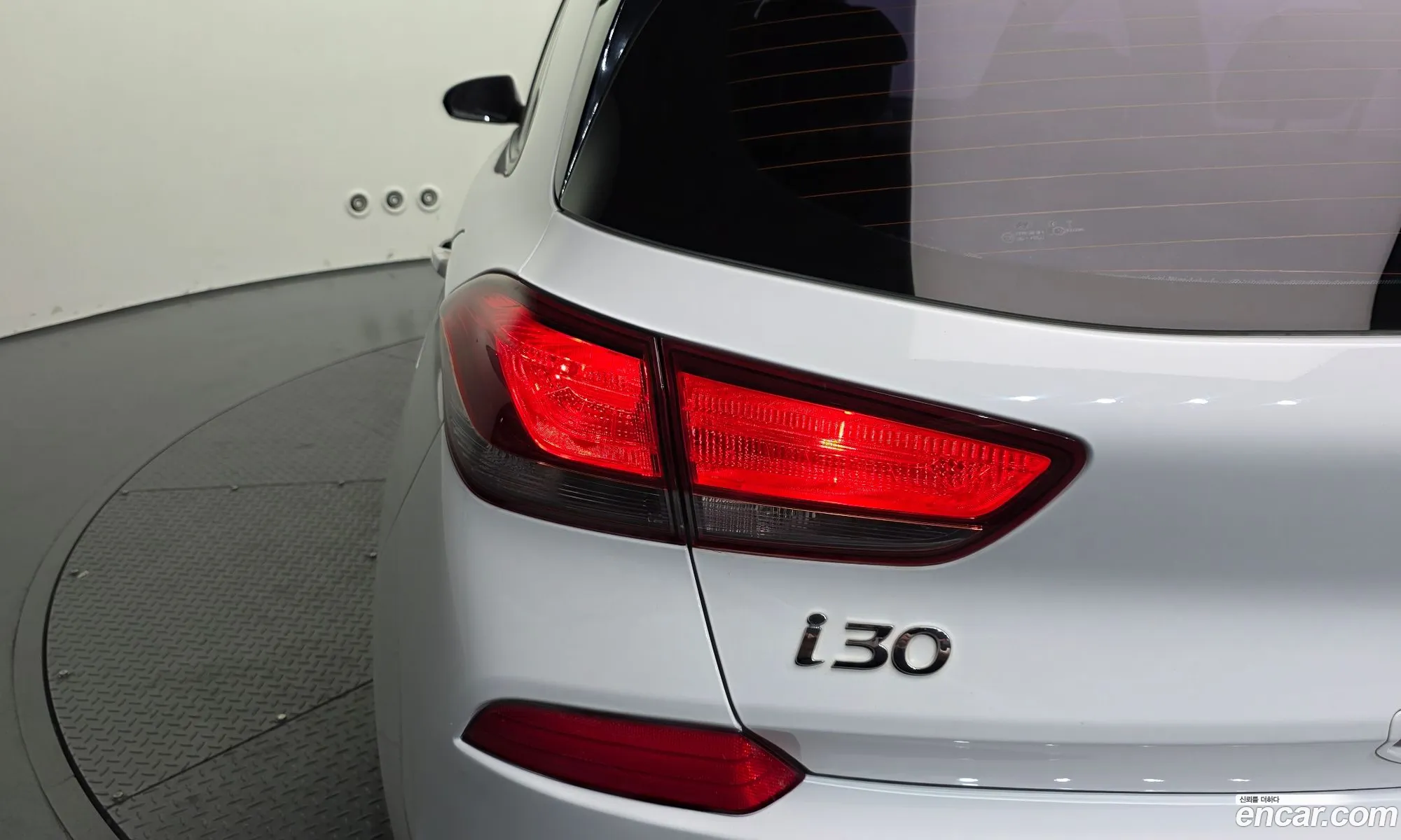 Hyundai i30 2017 — 12