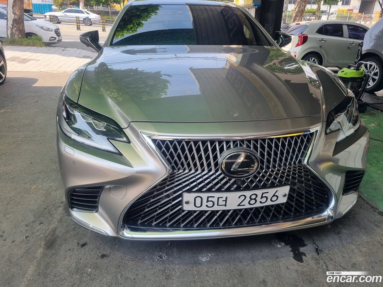 Lexus LS500 2018 — 18