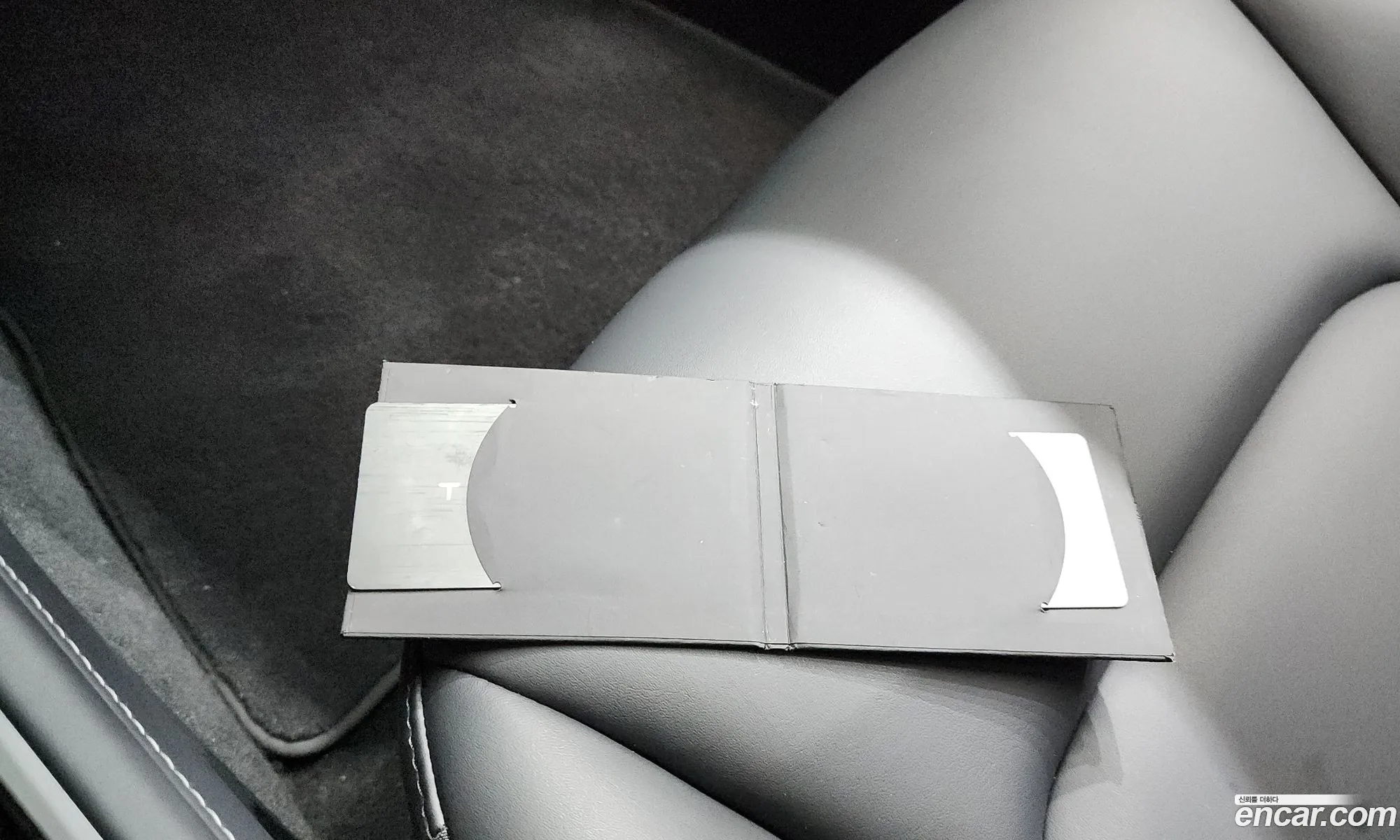 Tesla Model 3 2022 — 22
