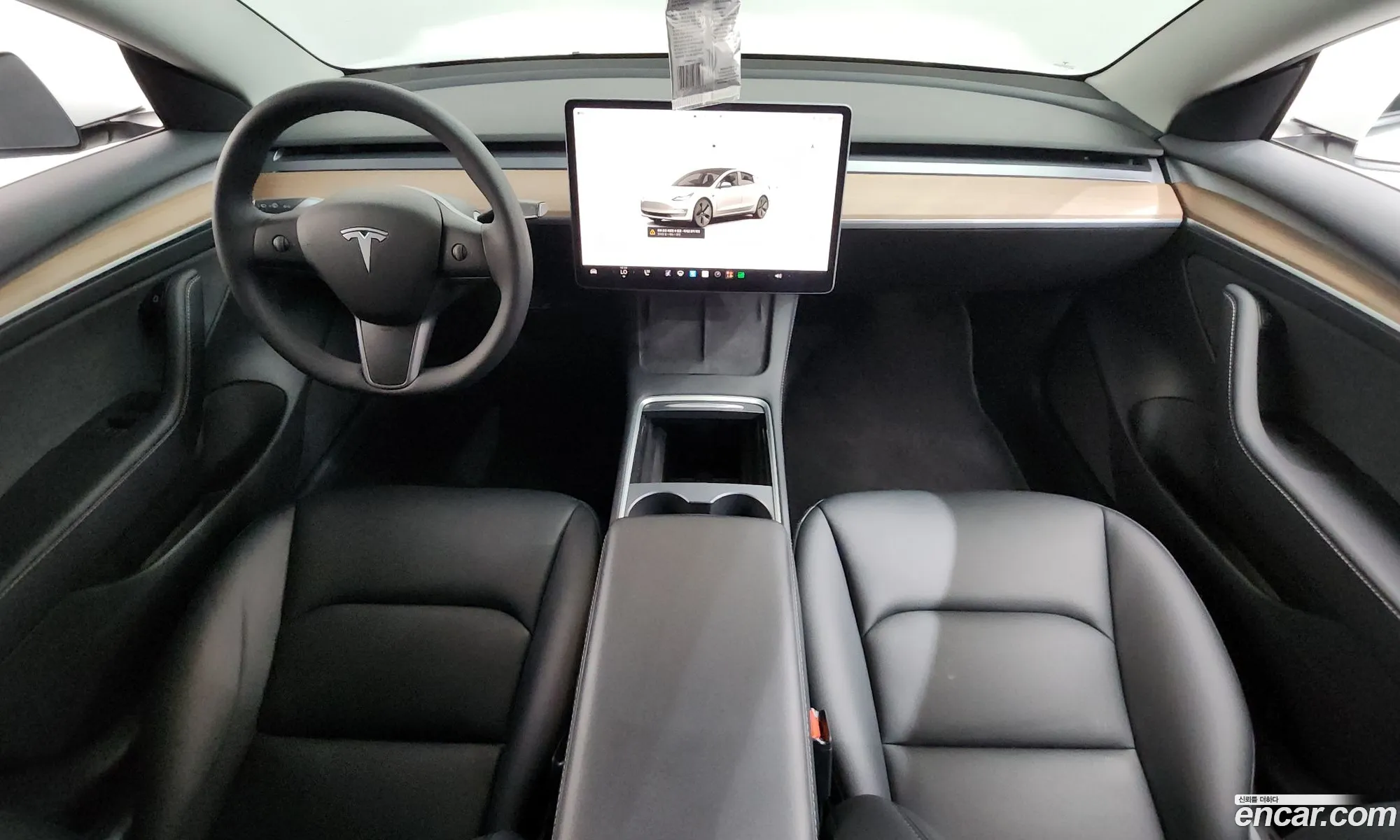 Tesla Model 3 2022 — 3