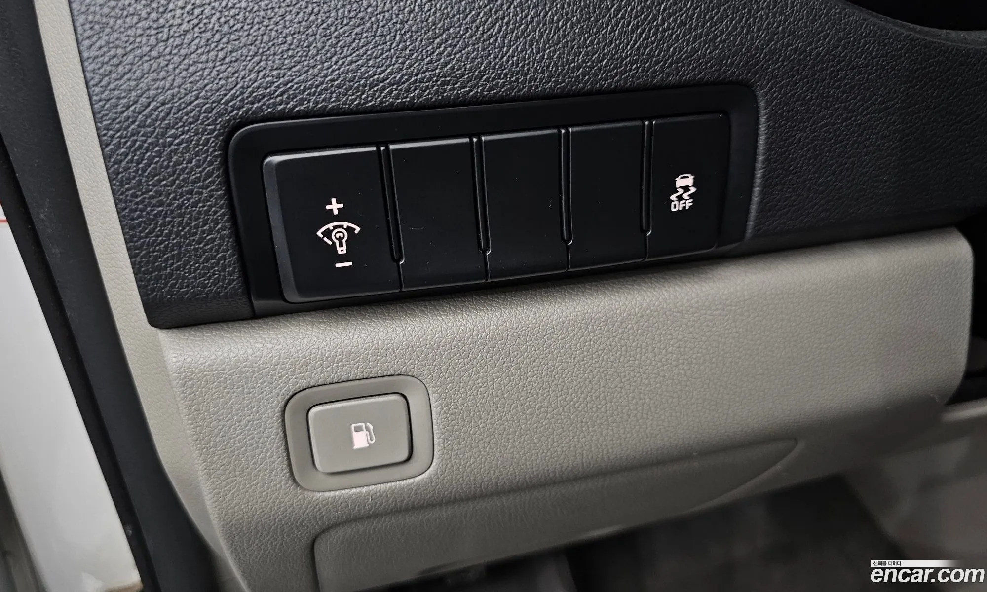 Kia Carnival 2018 — 24