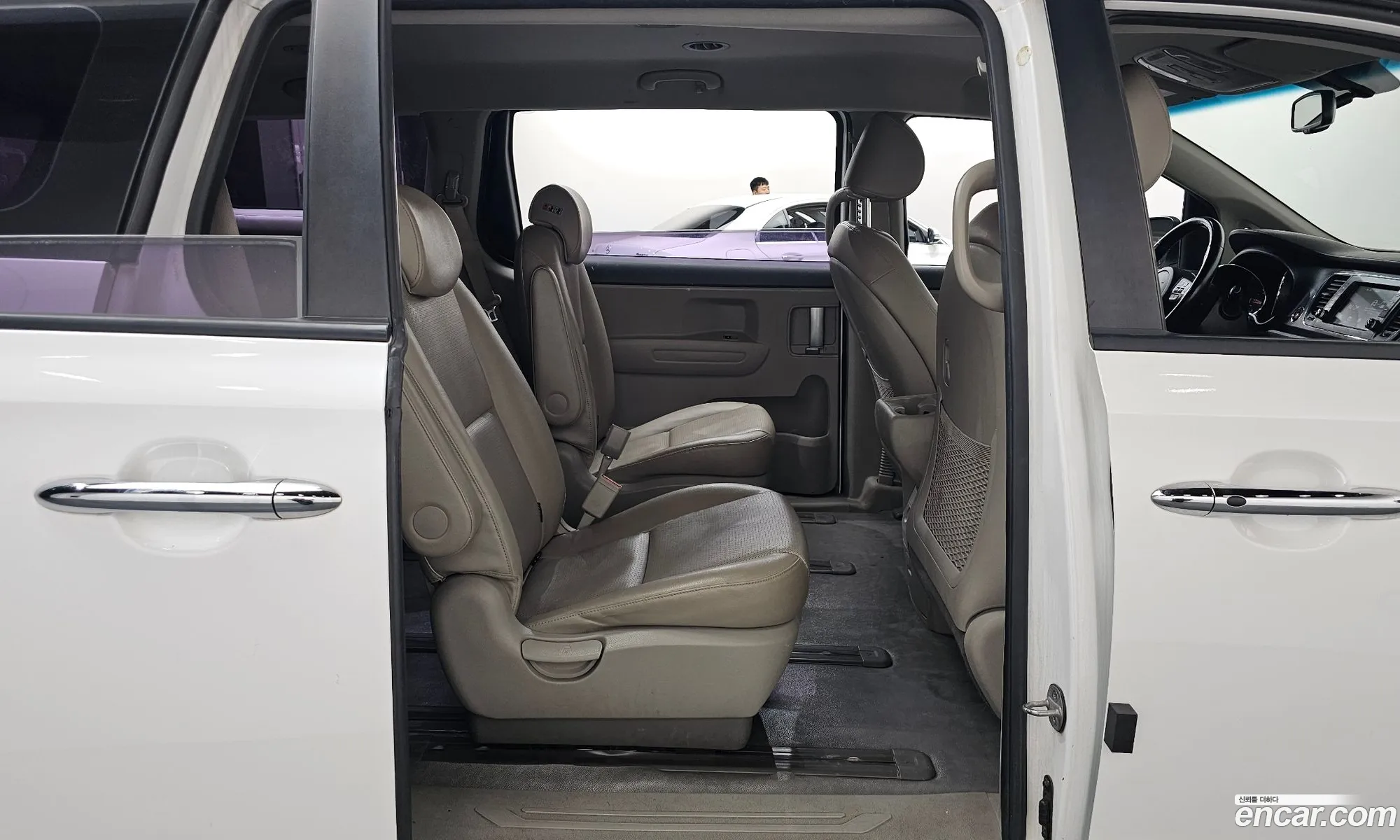 Kia Carnival 2018 — 18