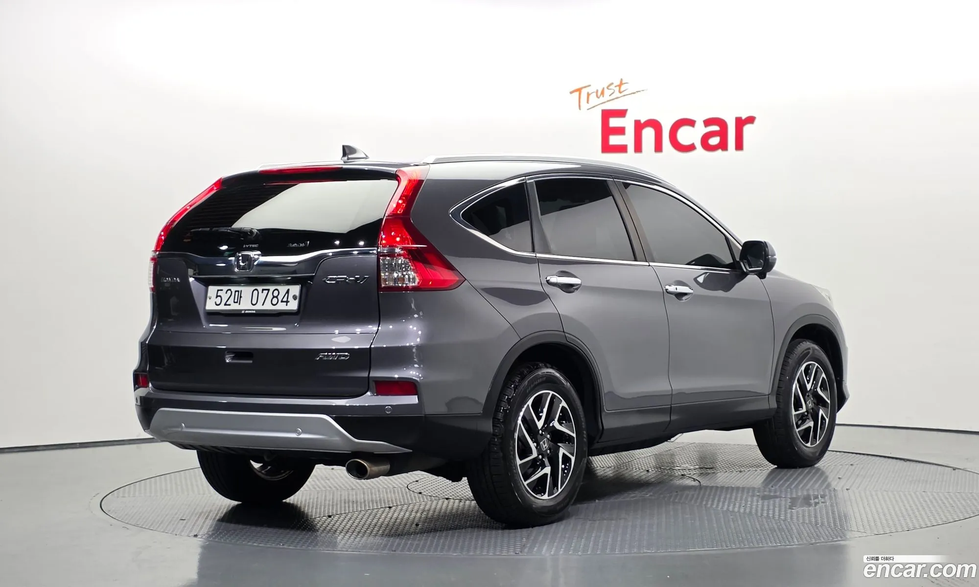 Honda CR-V 2016 5J6RM4870GL520873 — 17