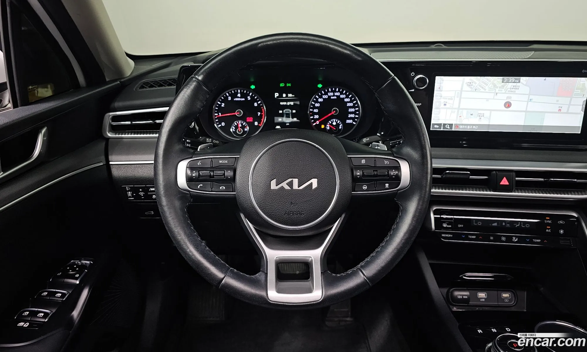 Kia K5 2022 — 21