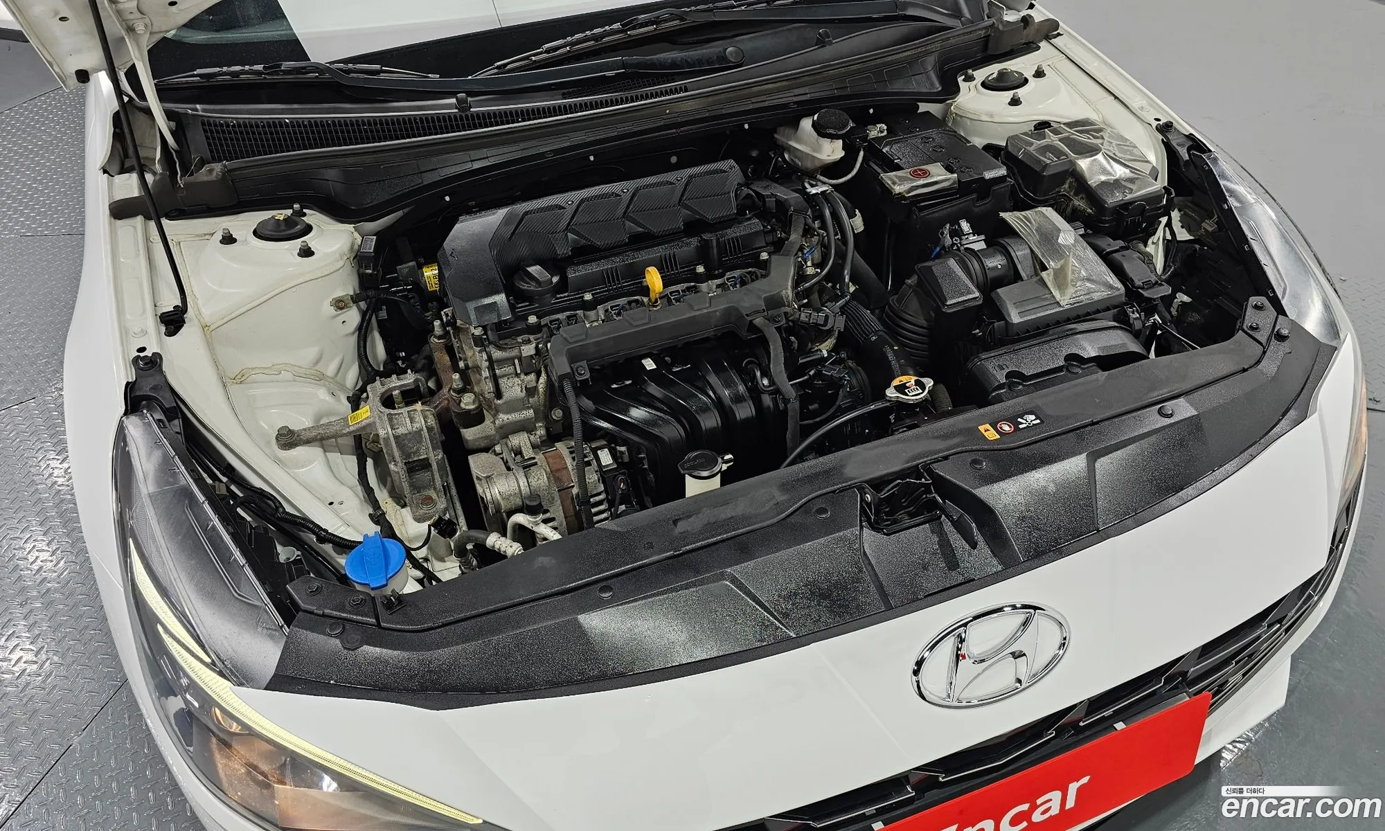 Hyundai Elantra 2020 — 10