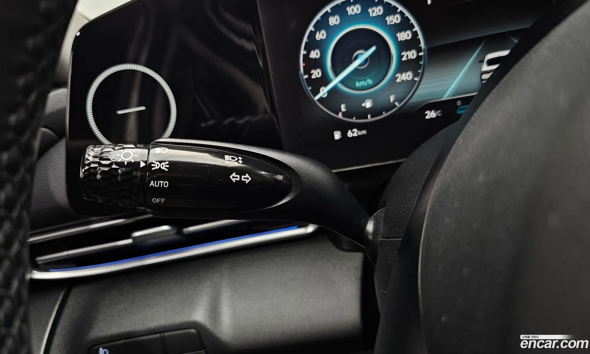 Hyundai Elantra 2020 — 18