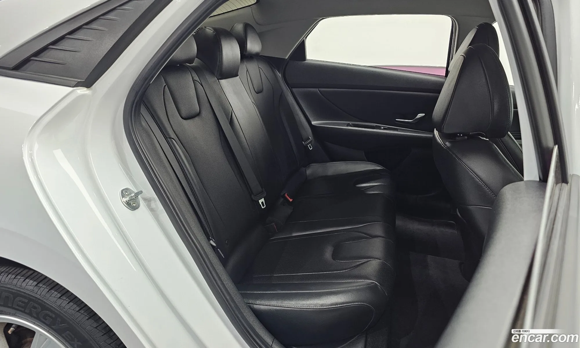Hyundai Elantra 2020 — 30